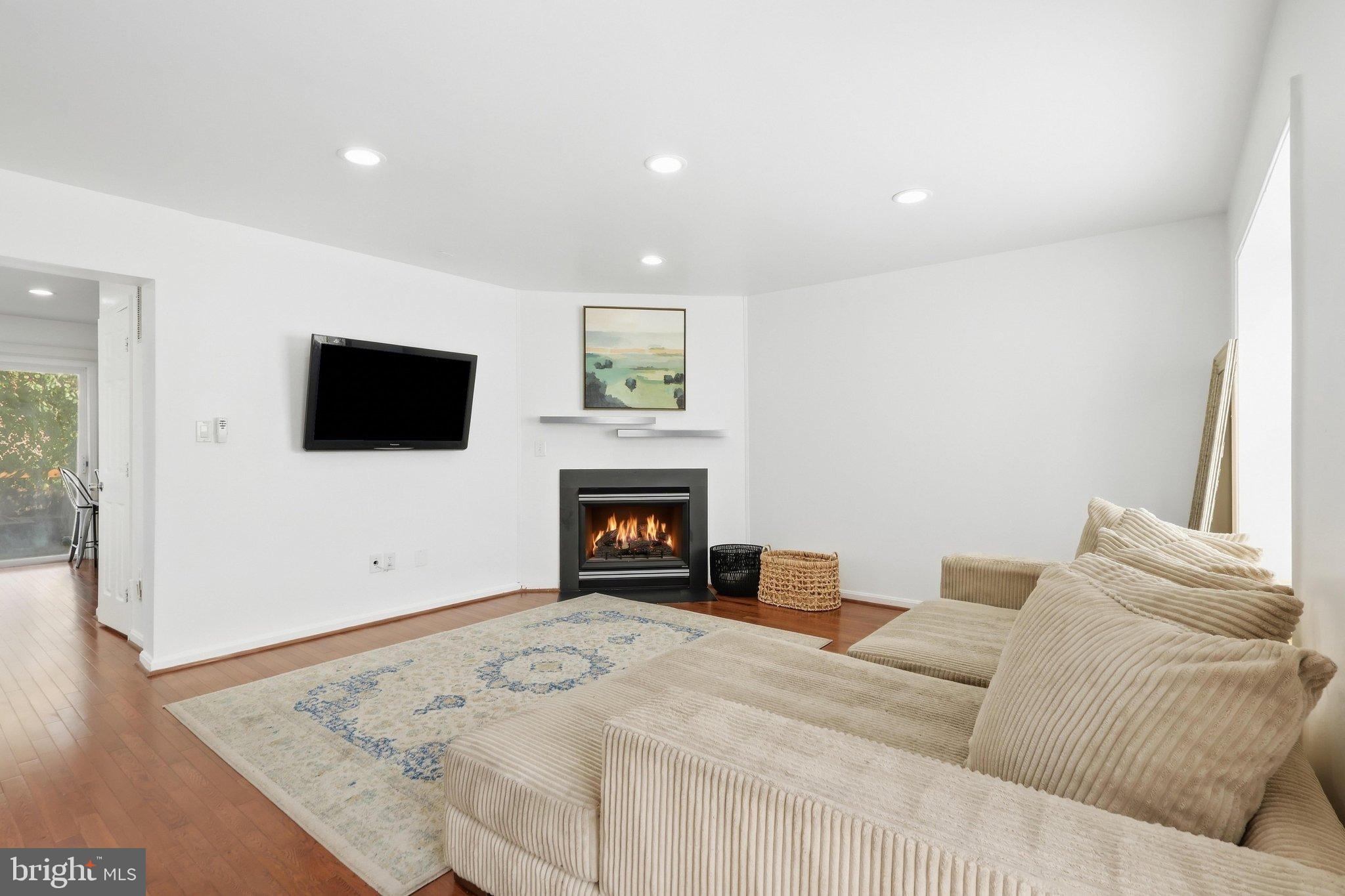 3100 28TH STREET SE