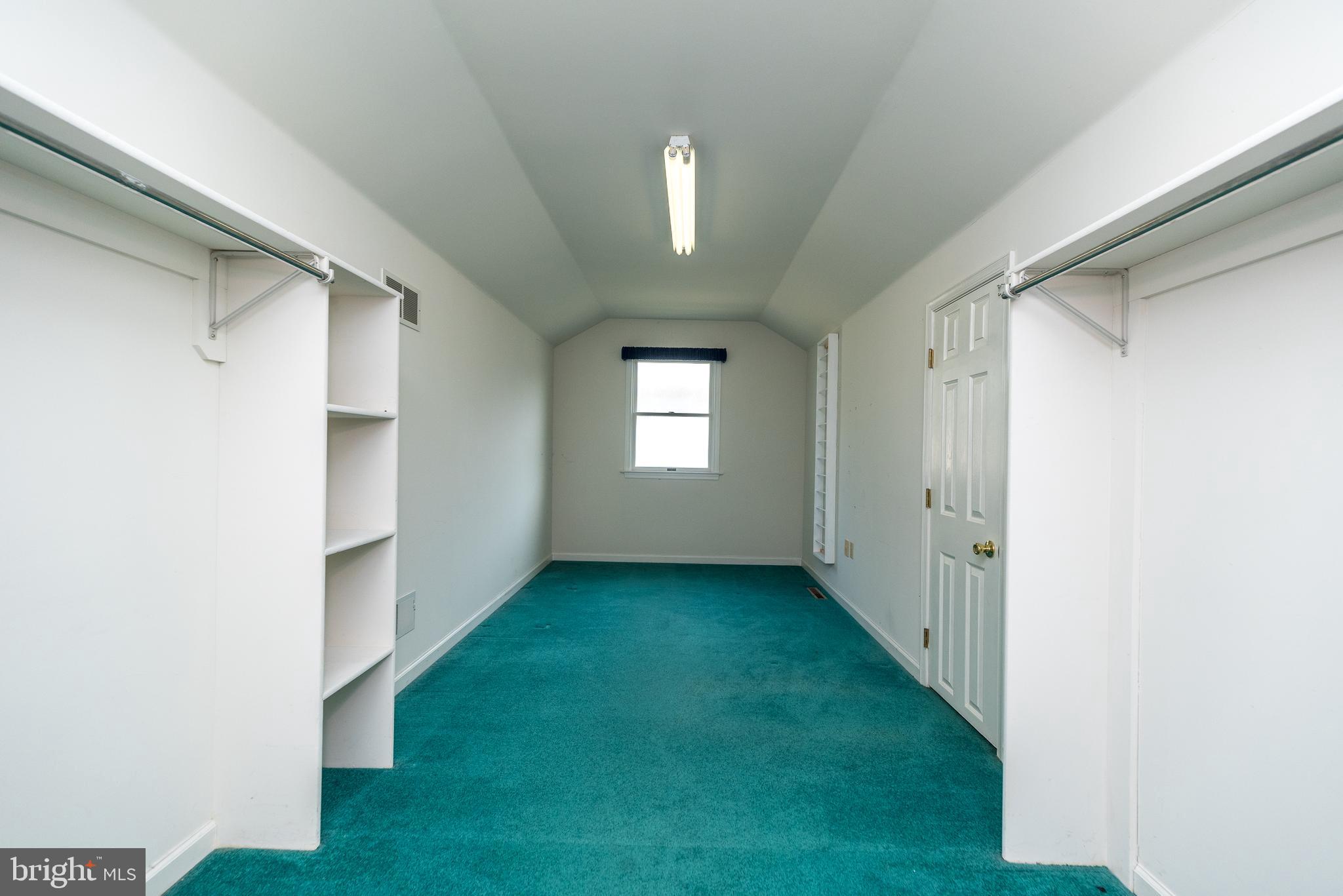 AMITY GARDENS - Residential