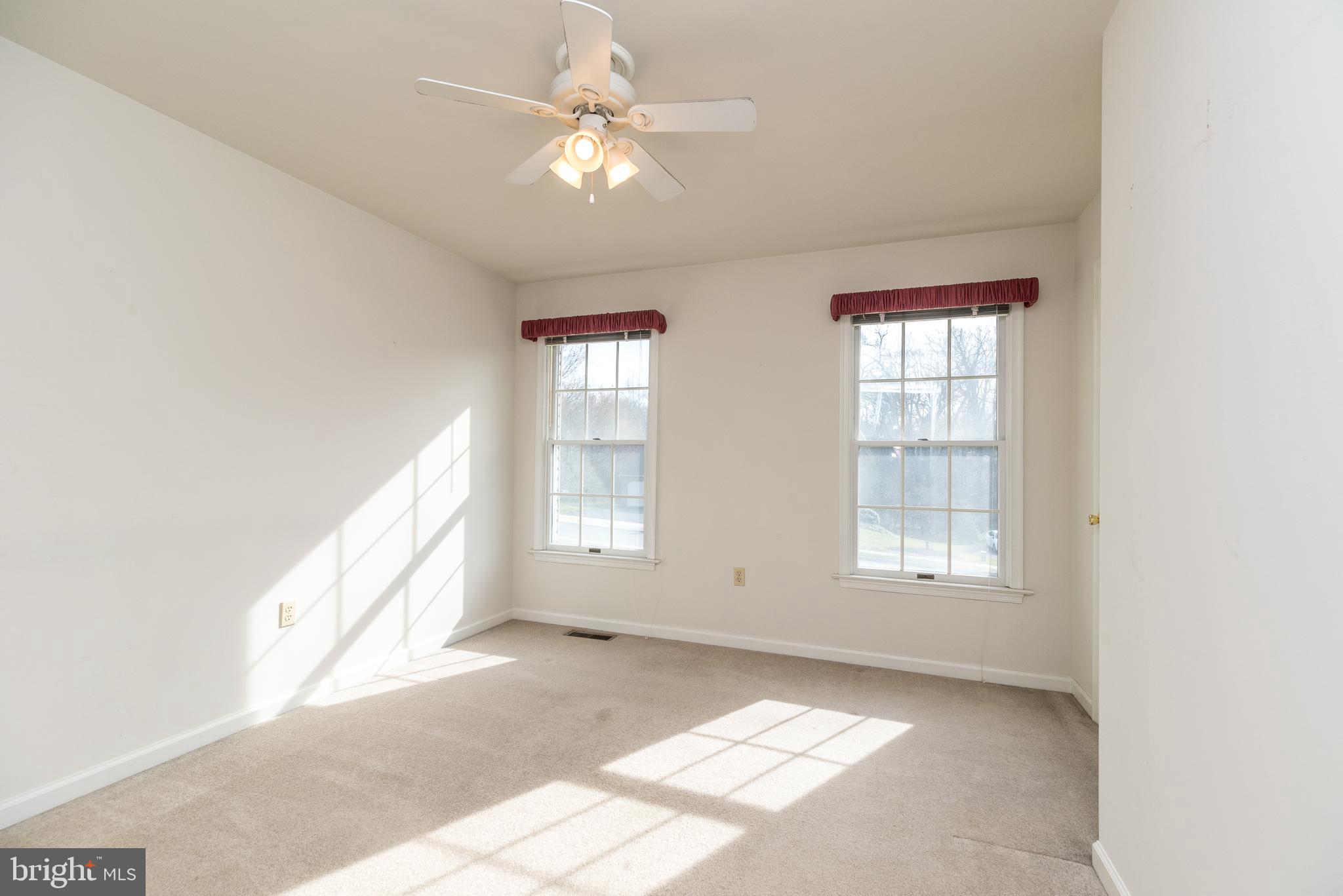 AMITY GARDENS - Residential