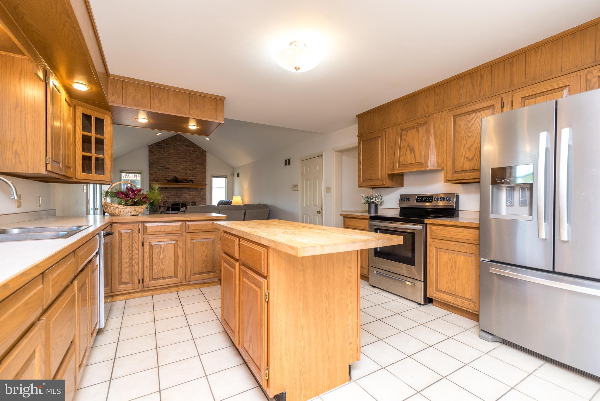 AMITY GARDENS - Residential