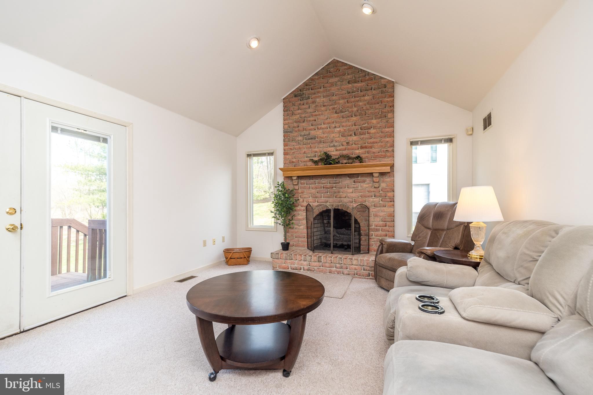 AMITY GARDENS - Residential