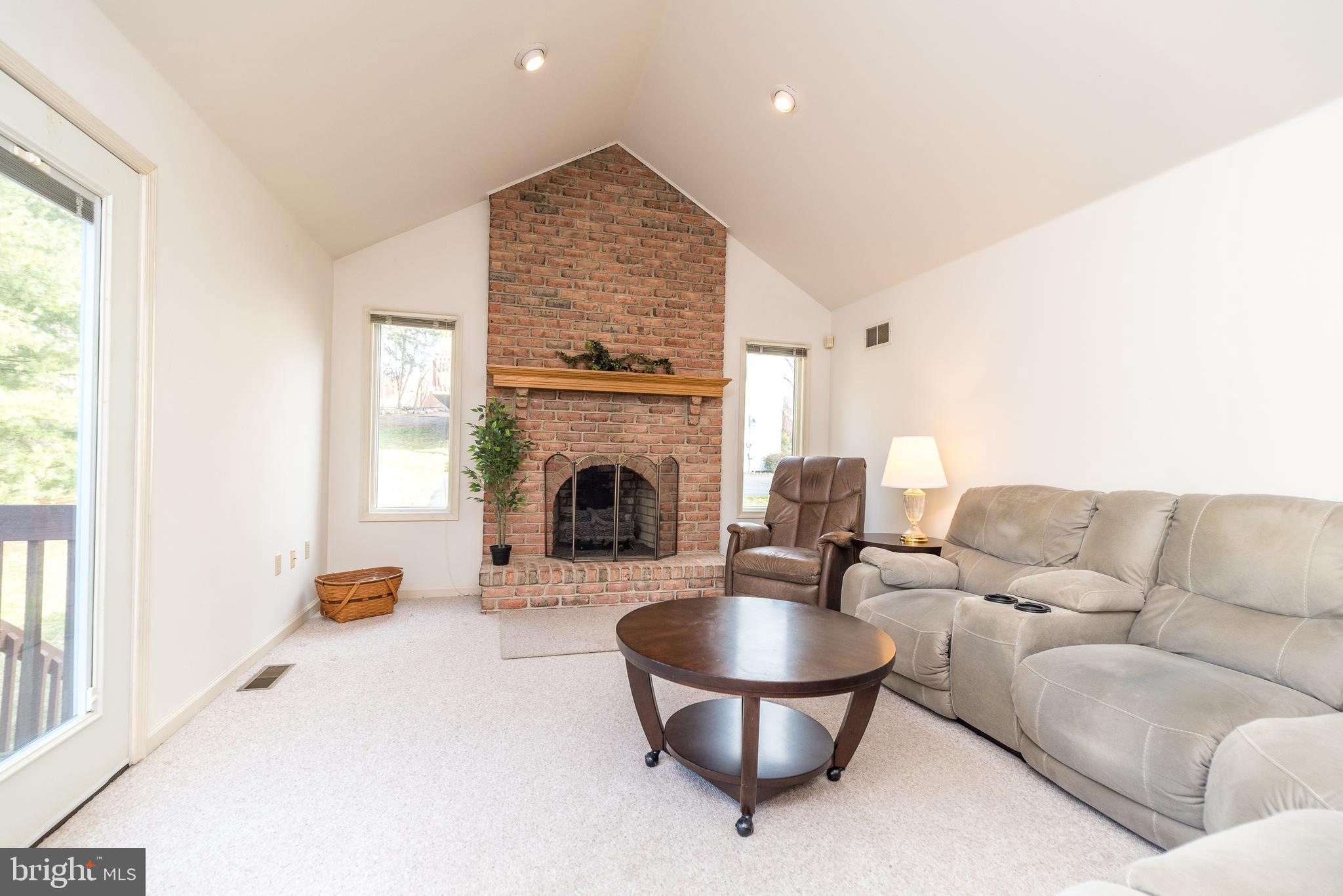 AMITY GARDENS - Residential