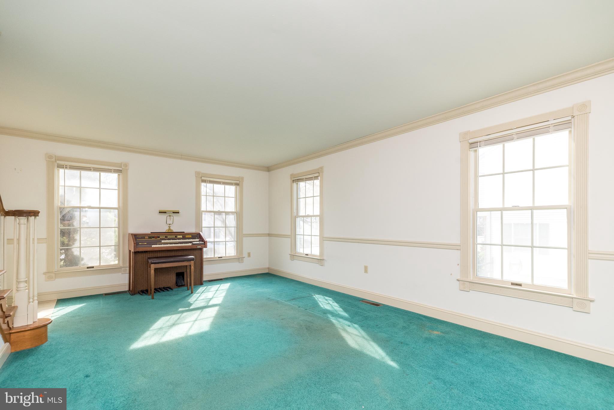 AMITY GARDENS - Residential