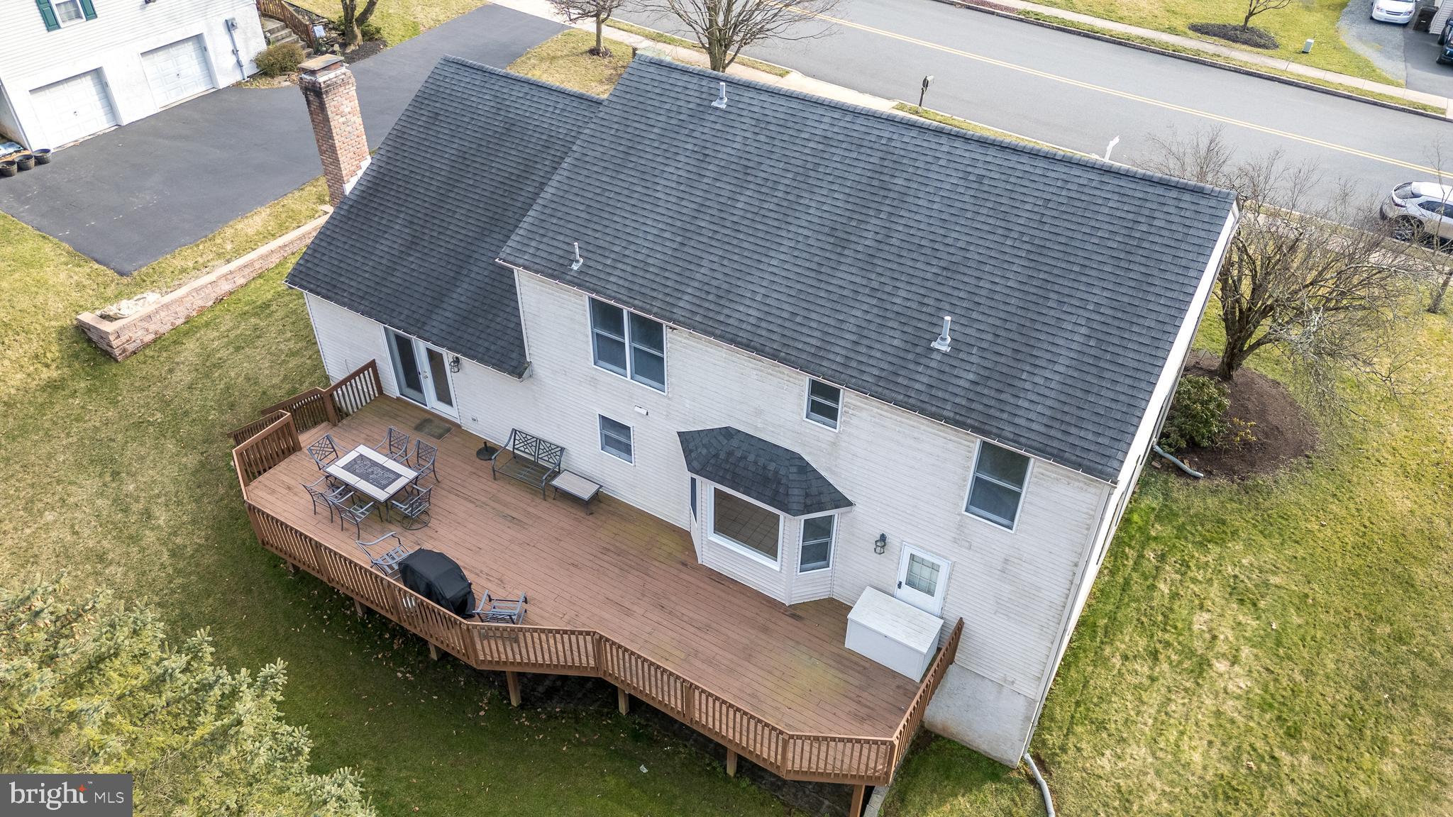 AMITY GARDENS - Residential