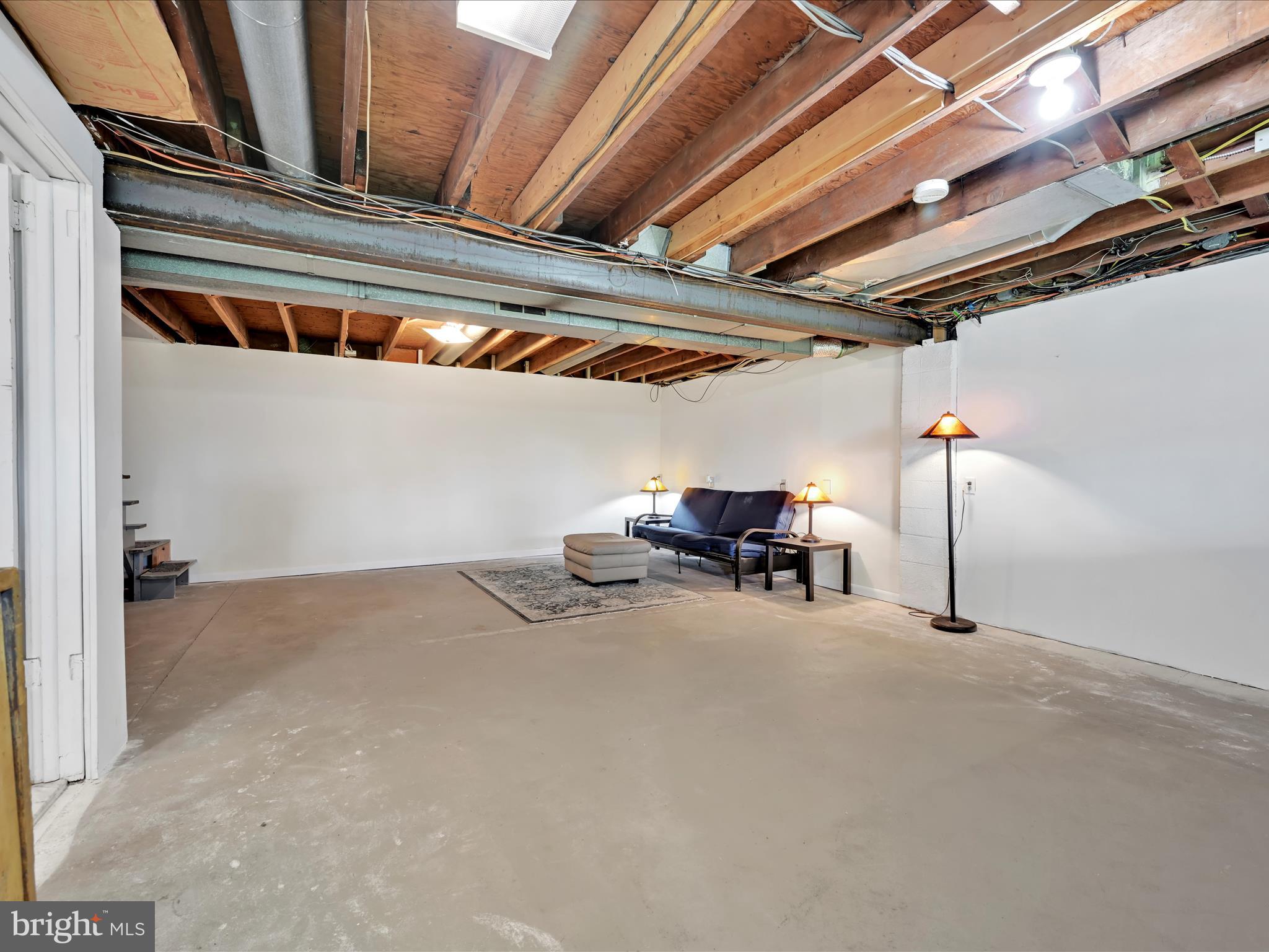 RAMBLEWOOD WS - Residential