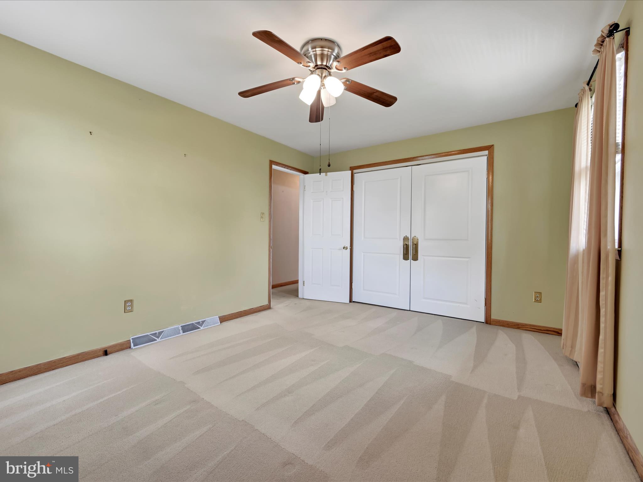 RAMBLEWOOD WS - Residential