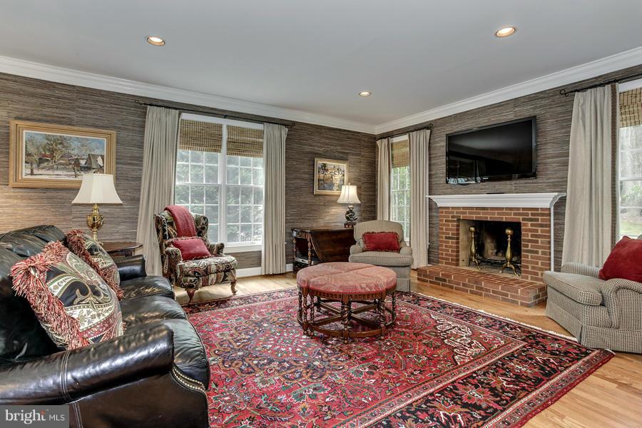 FRANKLIN PARK - Residential