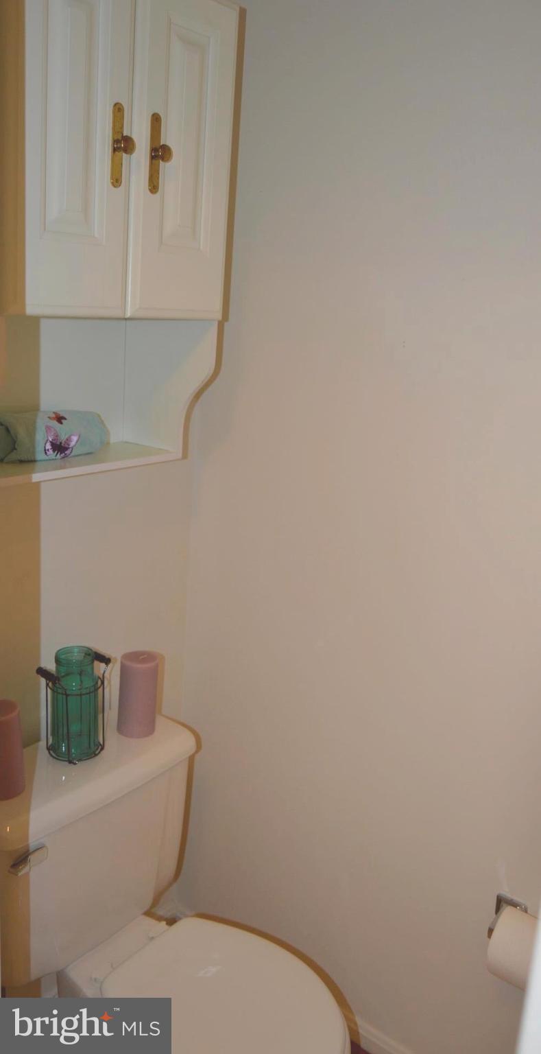 VALLEY STREAM ESTATES - Residential