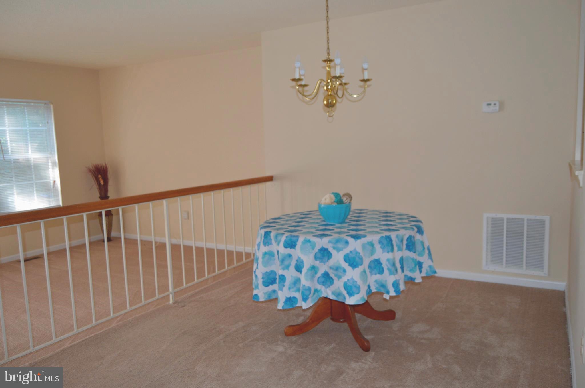 VALLEY STREAM ESTATES - Residential