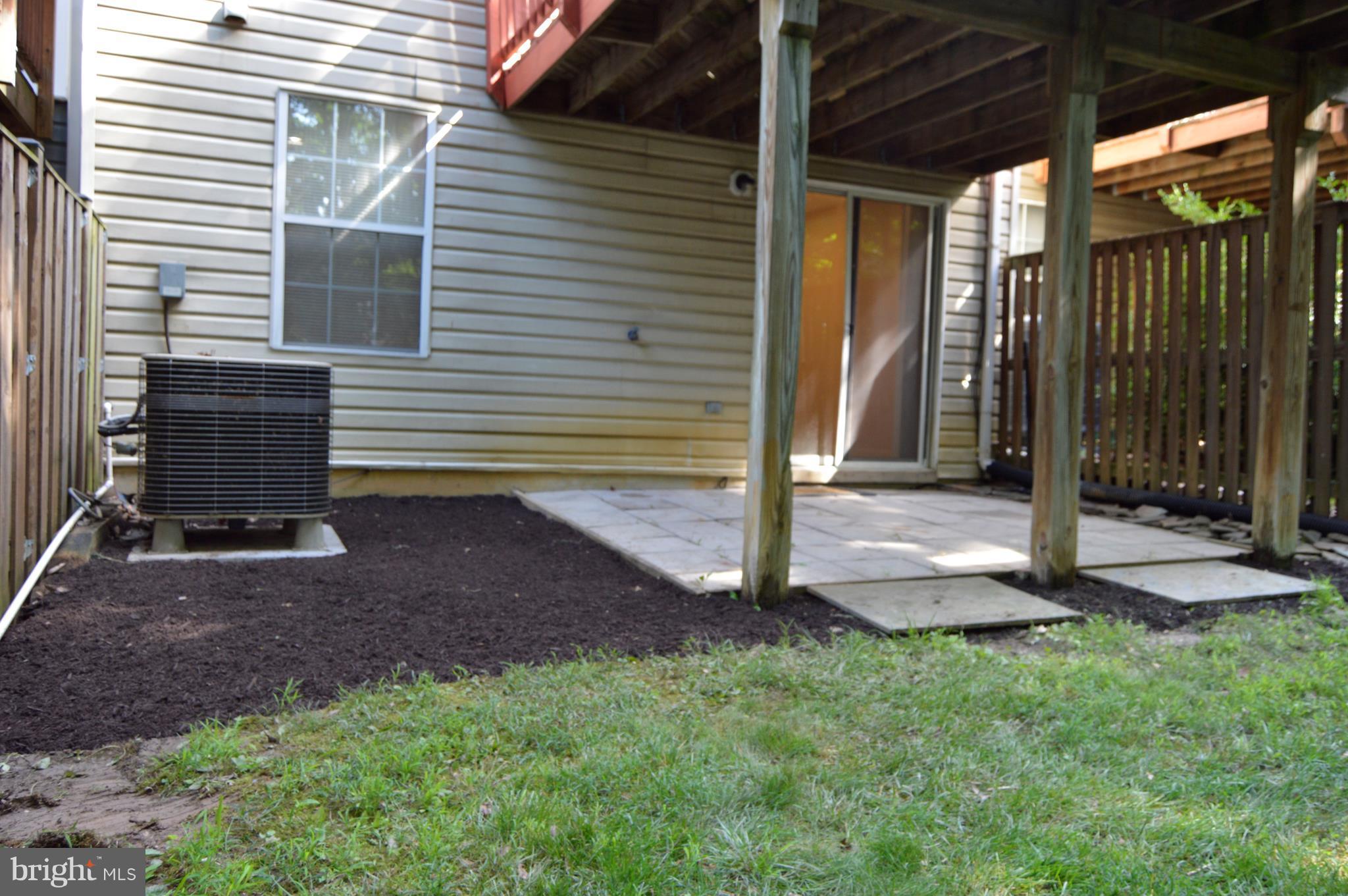 VALLEY STREAM ESTATES - Residential