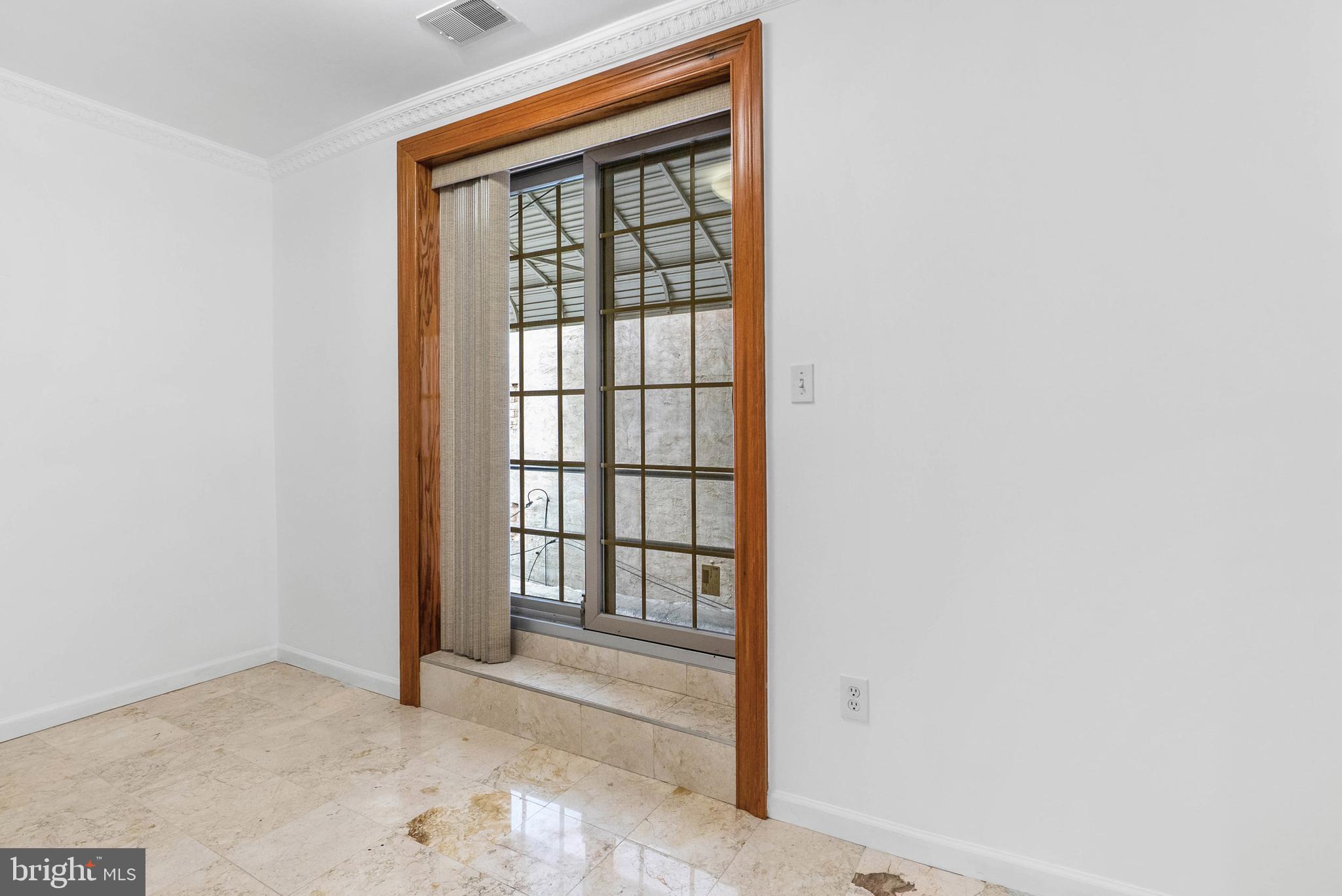 PASSYUNK SQUARE - Residential