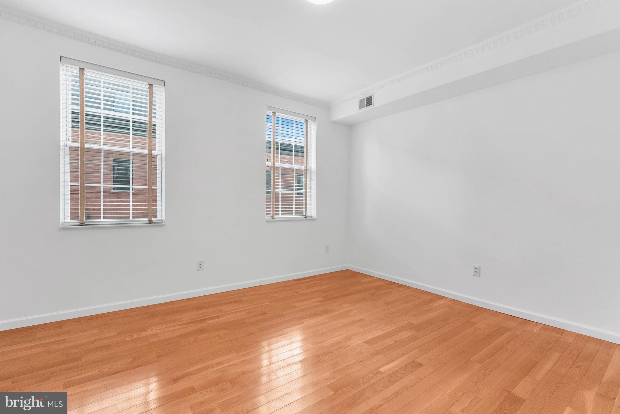 PASSYUNK SQUARE - Residential