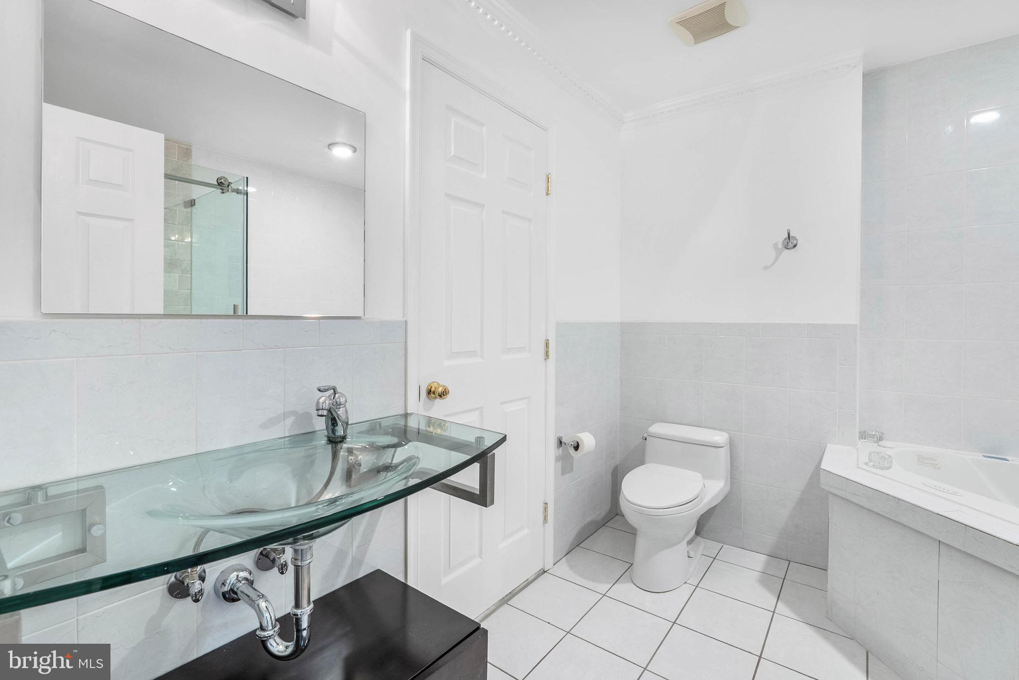 PASSYUNK SQUARE - Residential