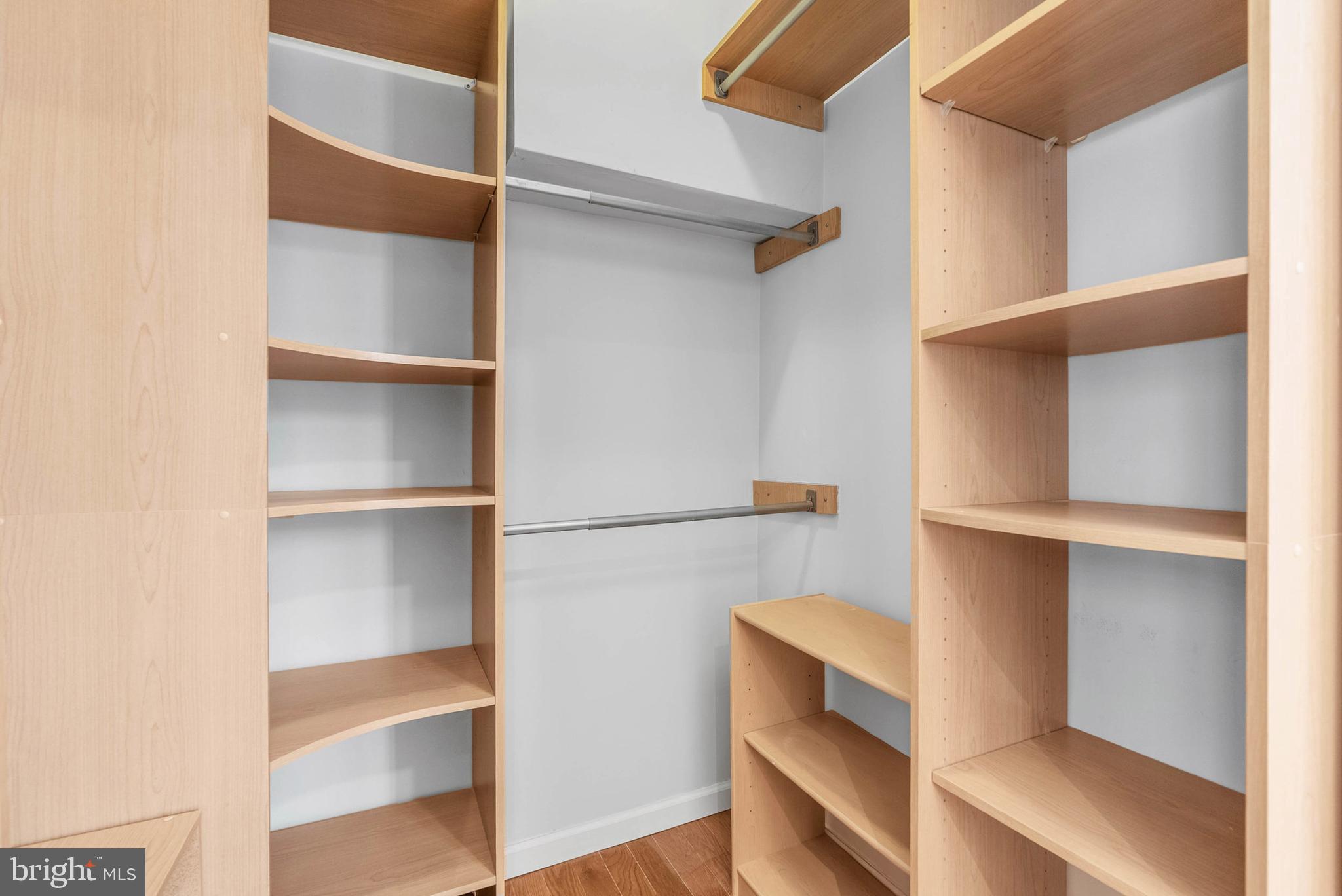 PASSYUNK SQUARE - Residential