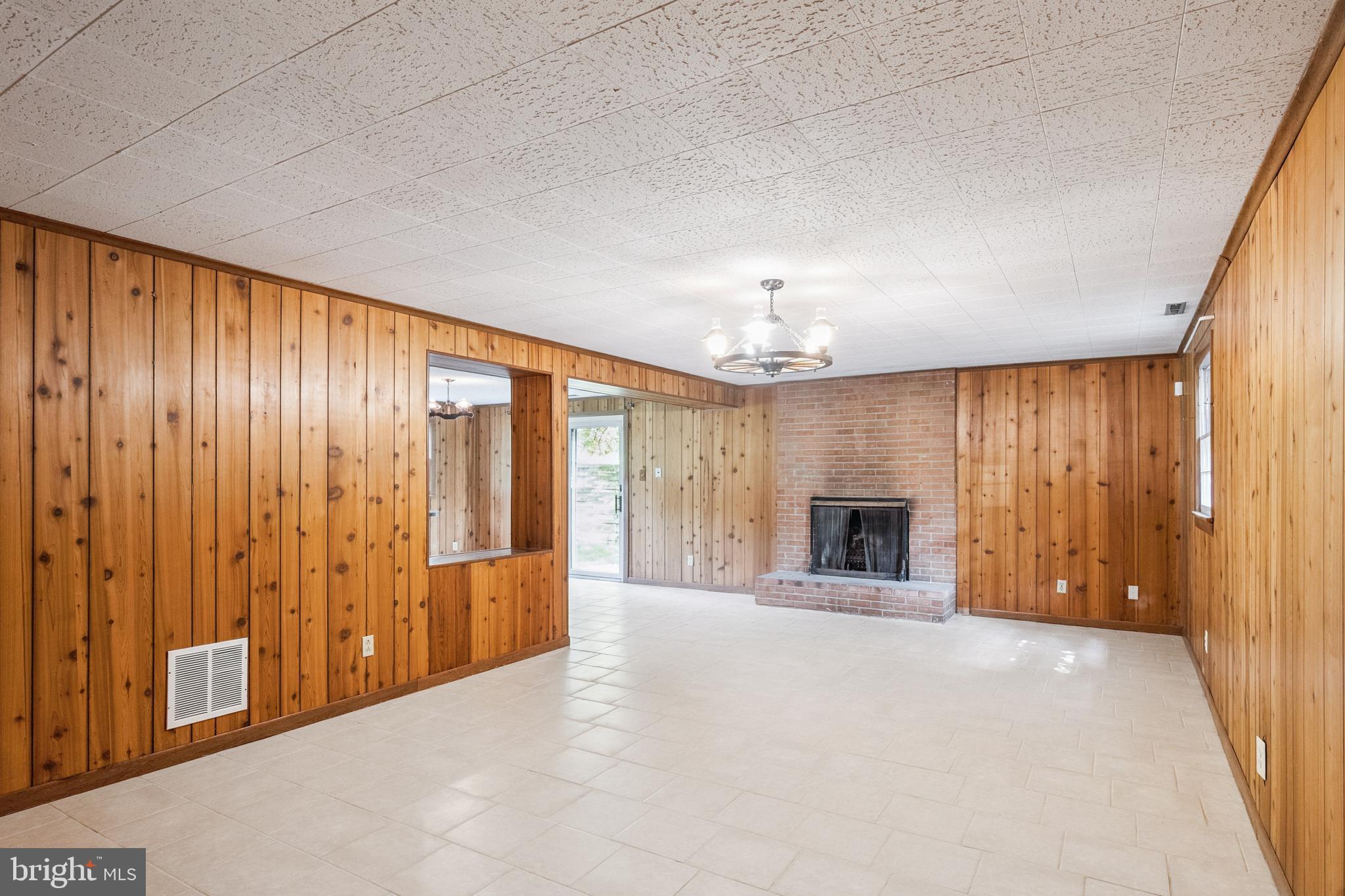 GLYNHILL - Residential