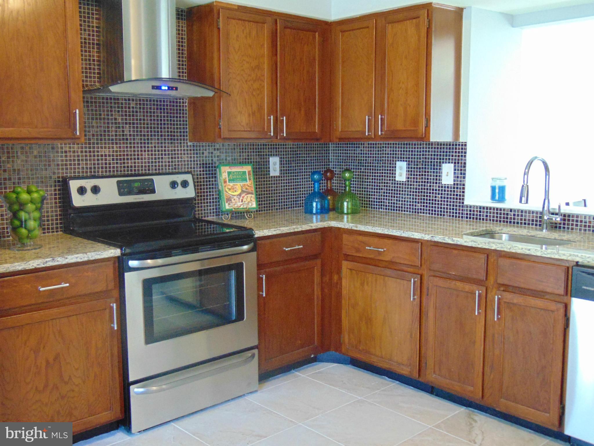 WILLIAMSTOWN - Residential