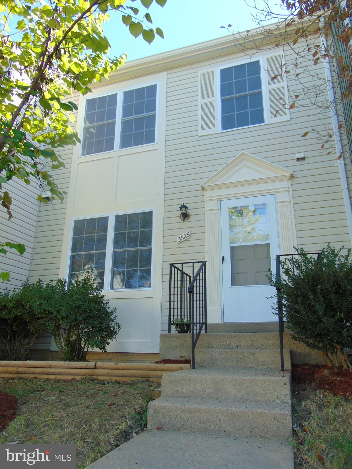 WILLIAMSTOWN - Residential