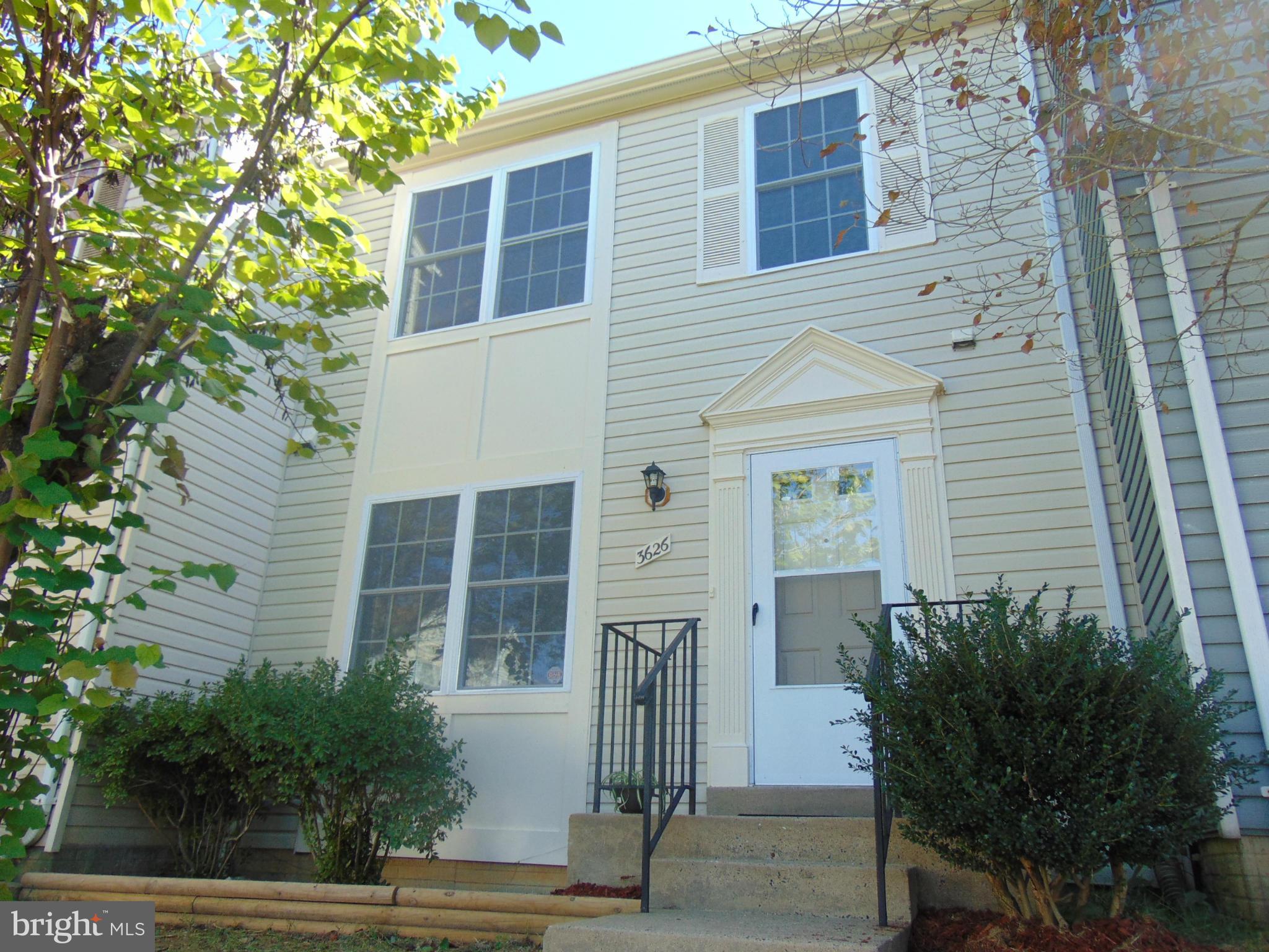 WILLIAMSTOWN - Residential