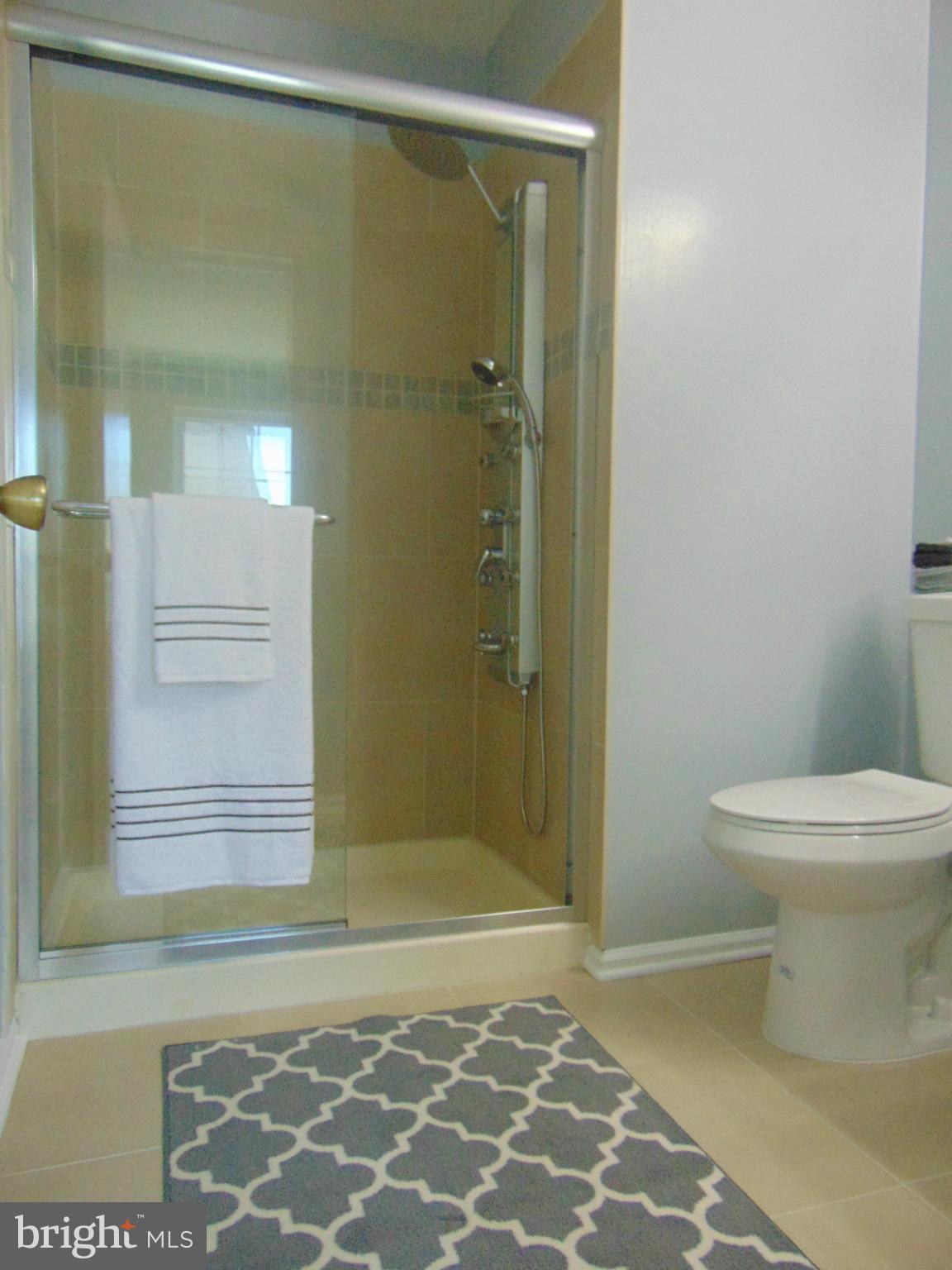 WILLIAMSTOWN - Residential