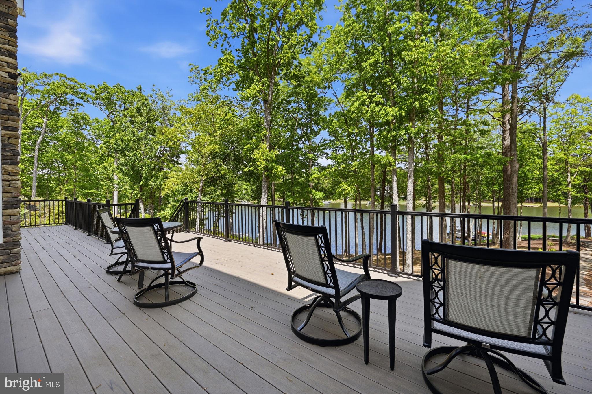 FAWN LAKE - Residential