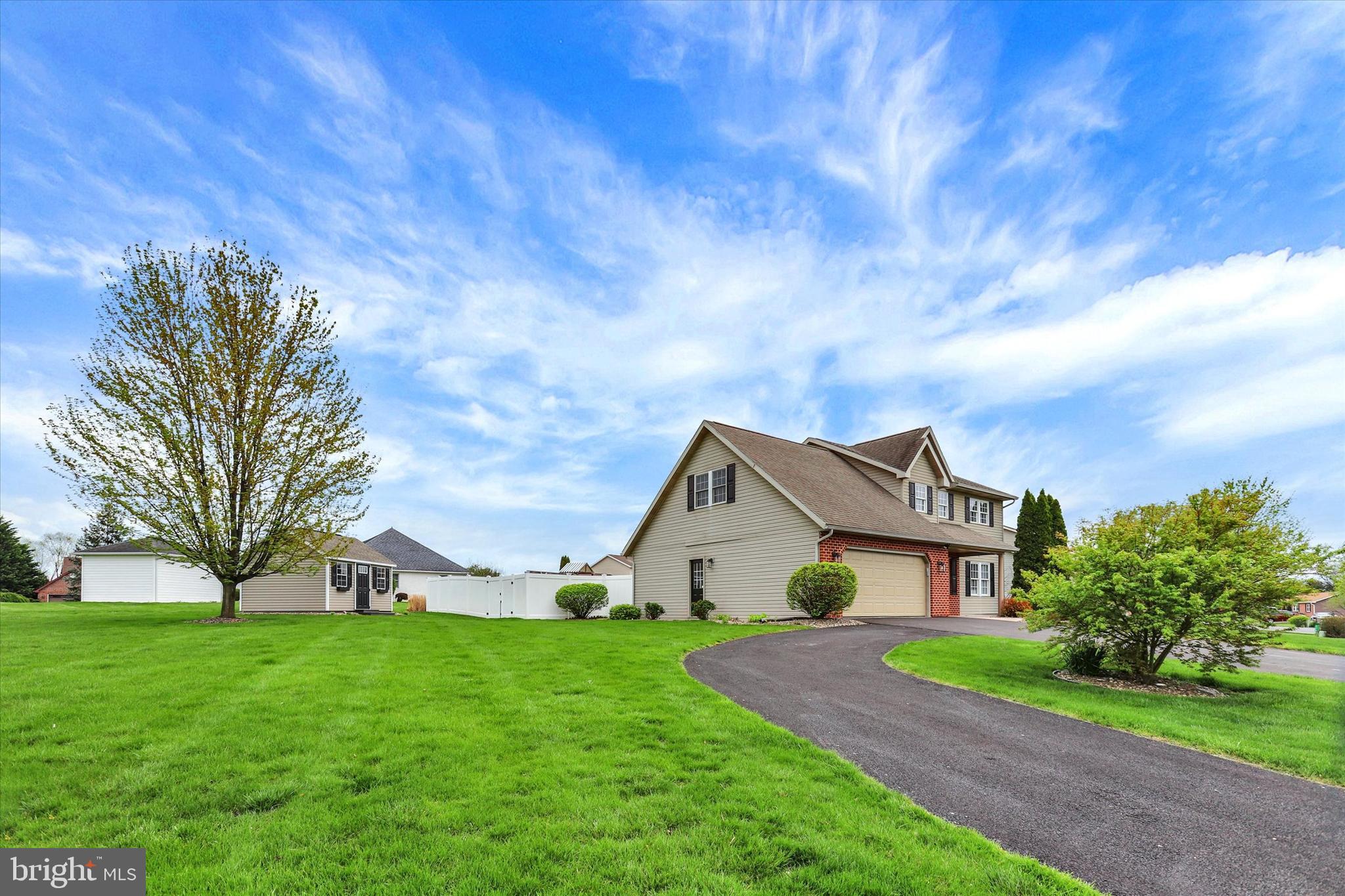 MEADOW GREEN - Residential