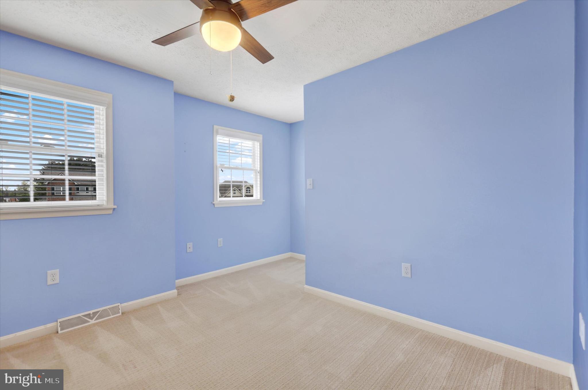 MEADOW GREEN - Residential