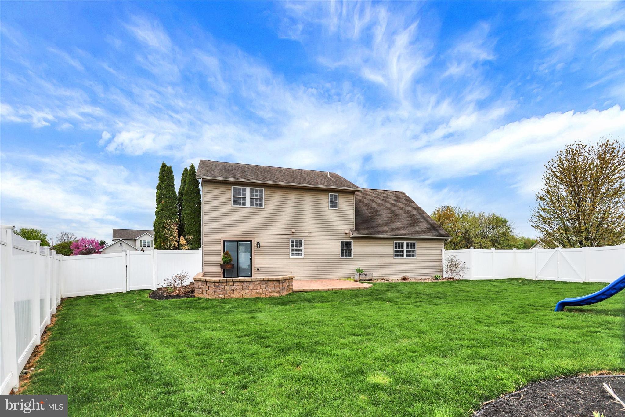 MEADOW GREEN - Residential