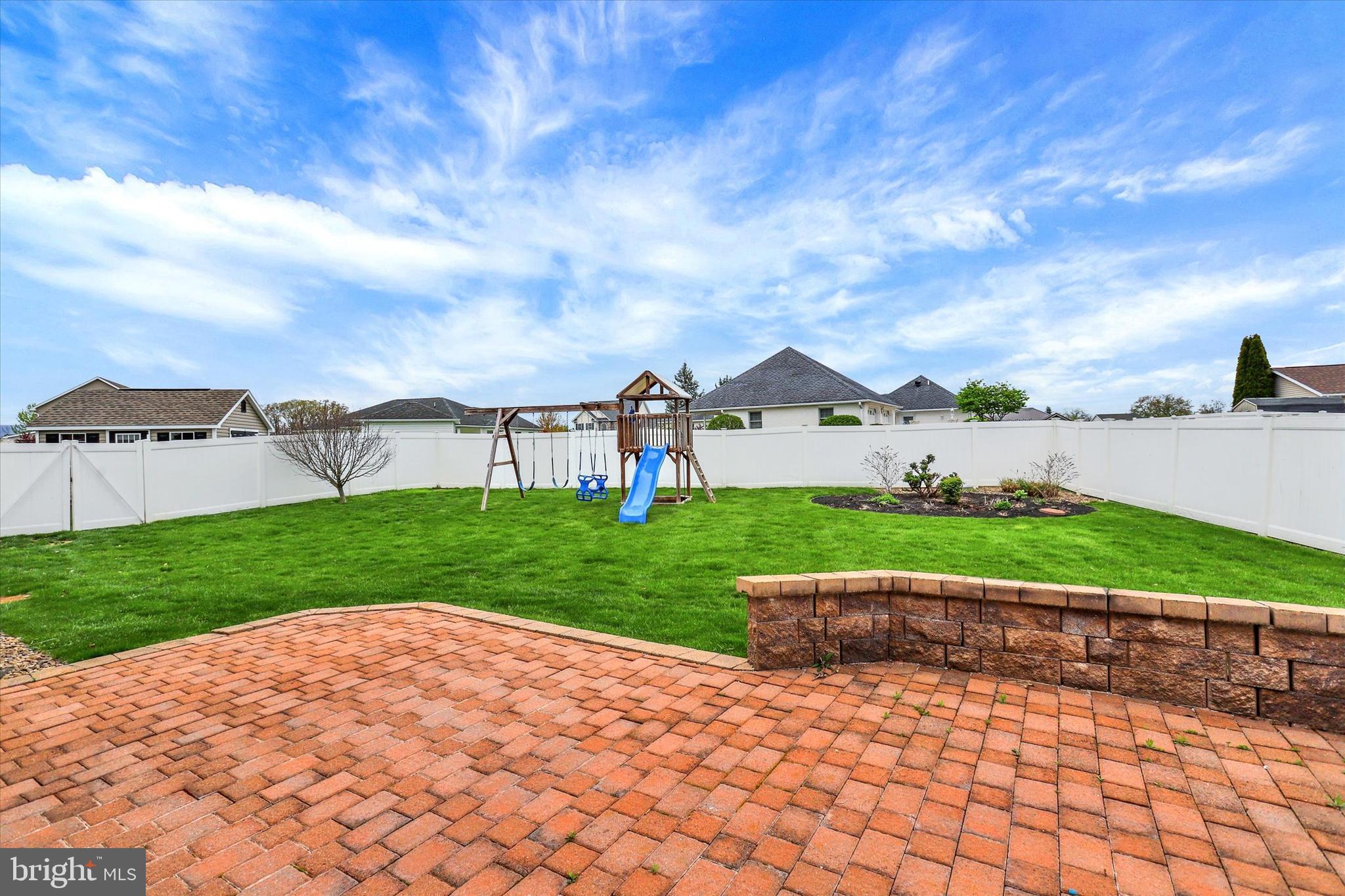 MEADOW GREEN - Residential