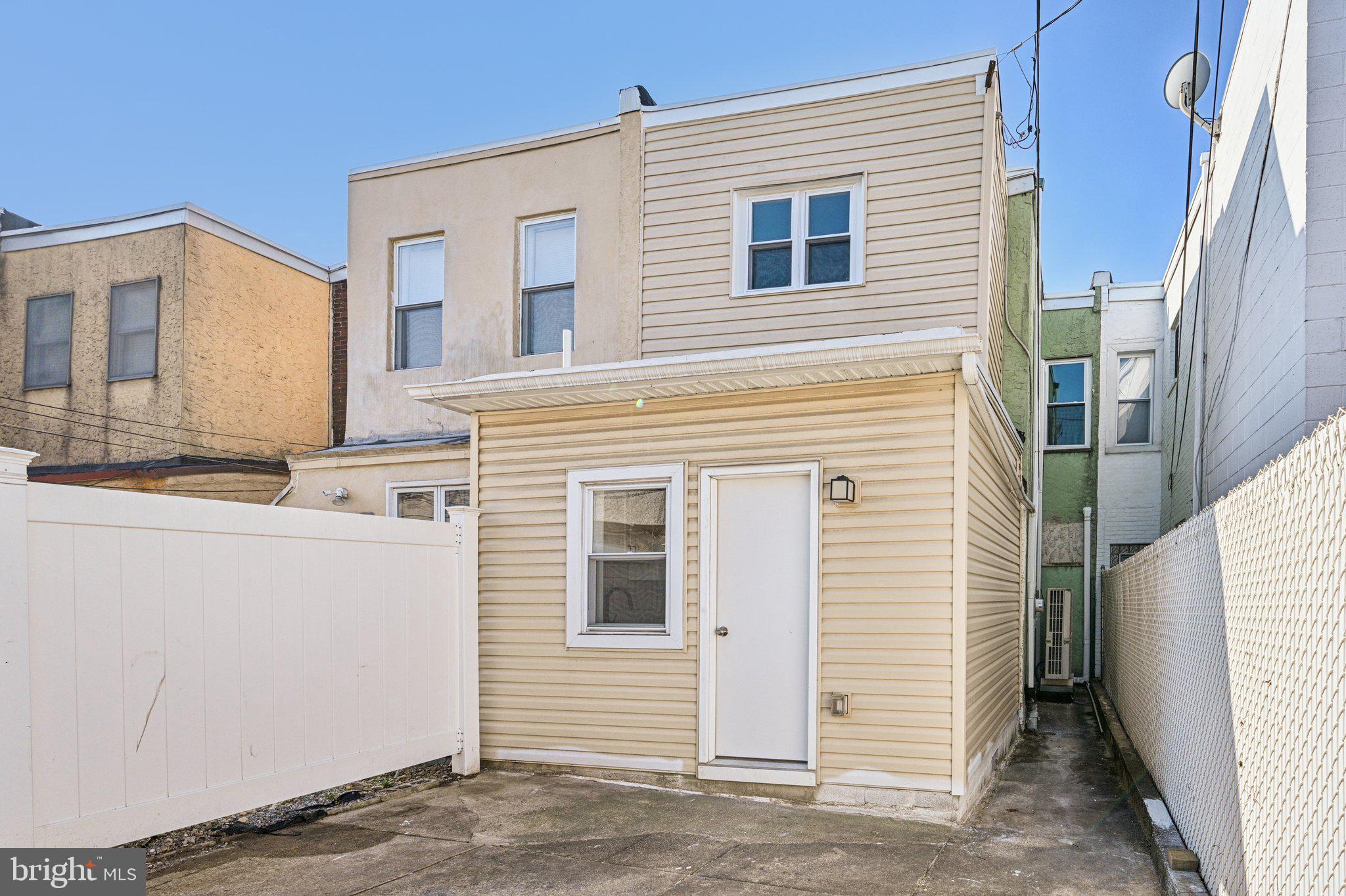 PHILADELPHIA (SOUTH) - Residential