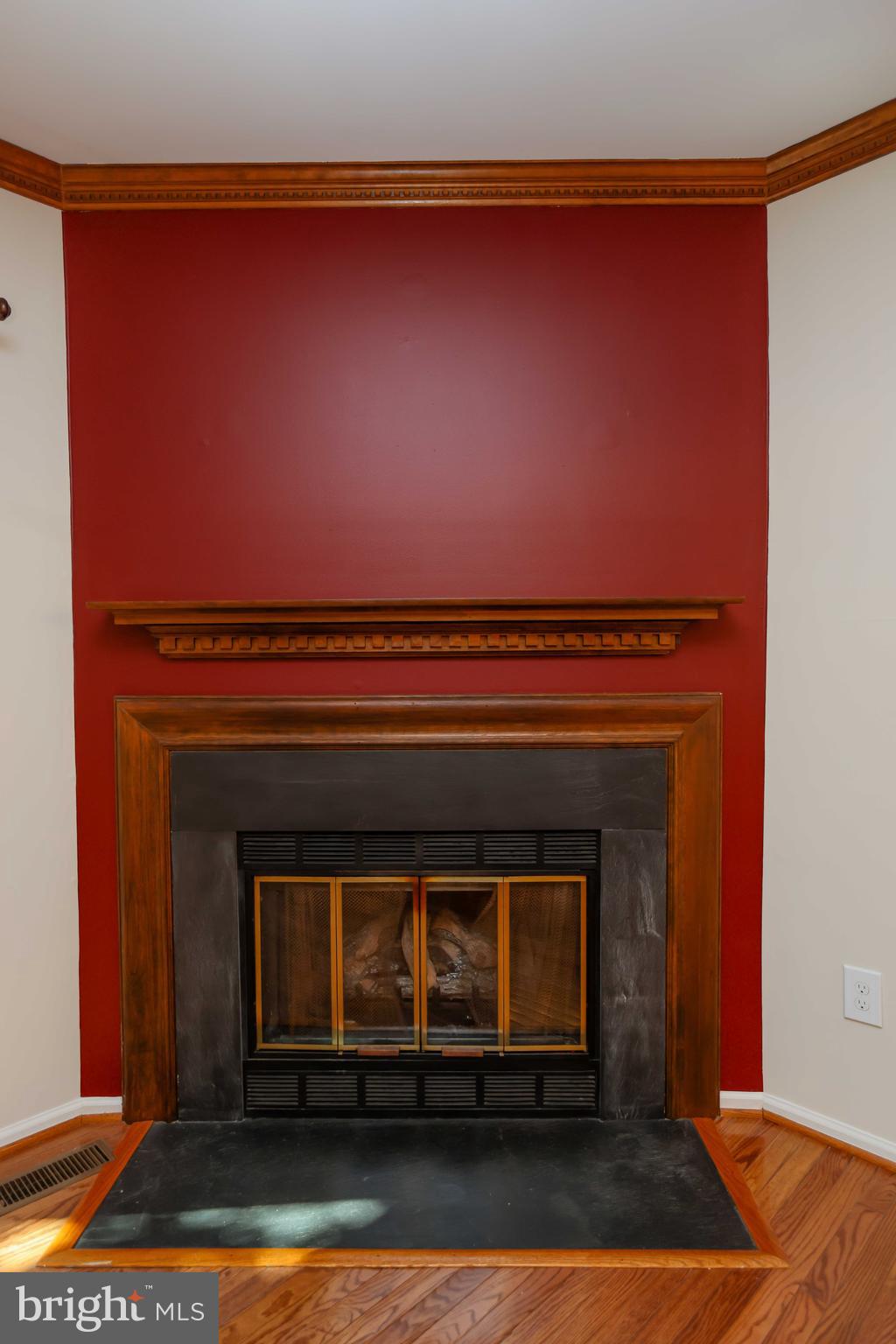 LONG REACH - Residential Lease