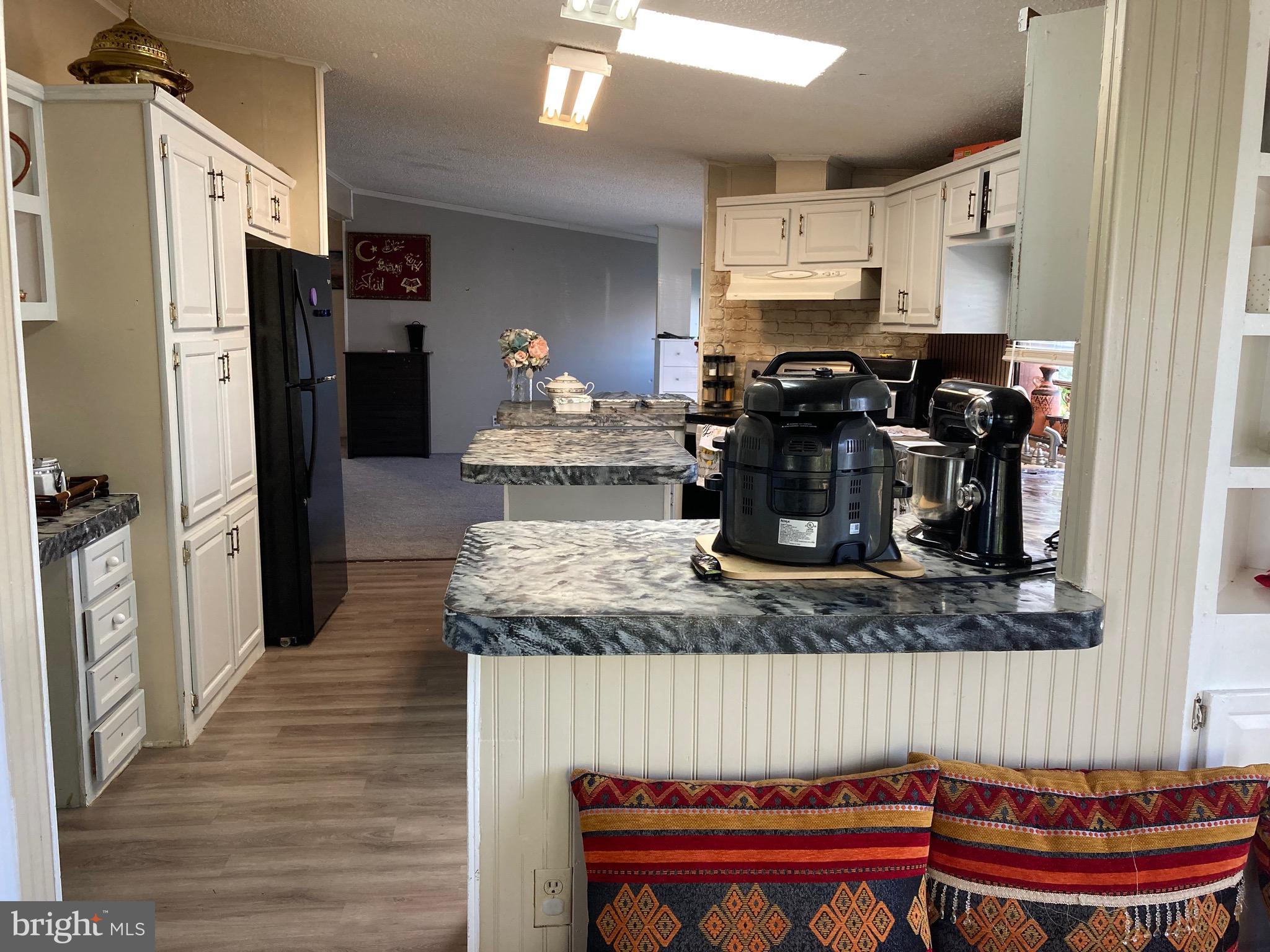 NORTHVIEW MANOR - Residential