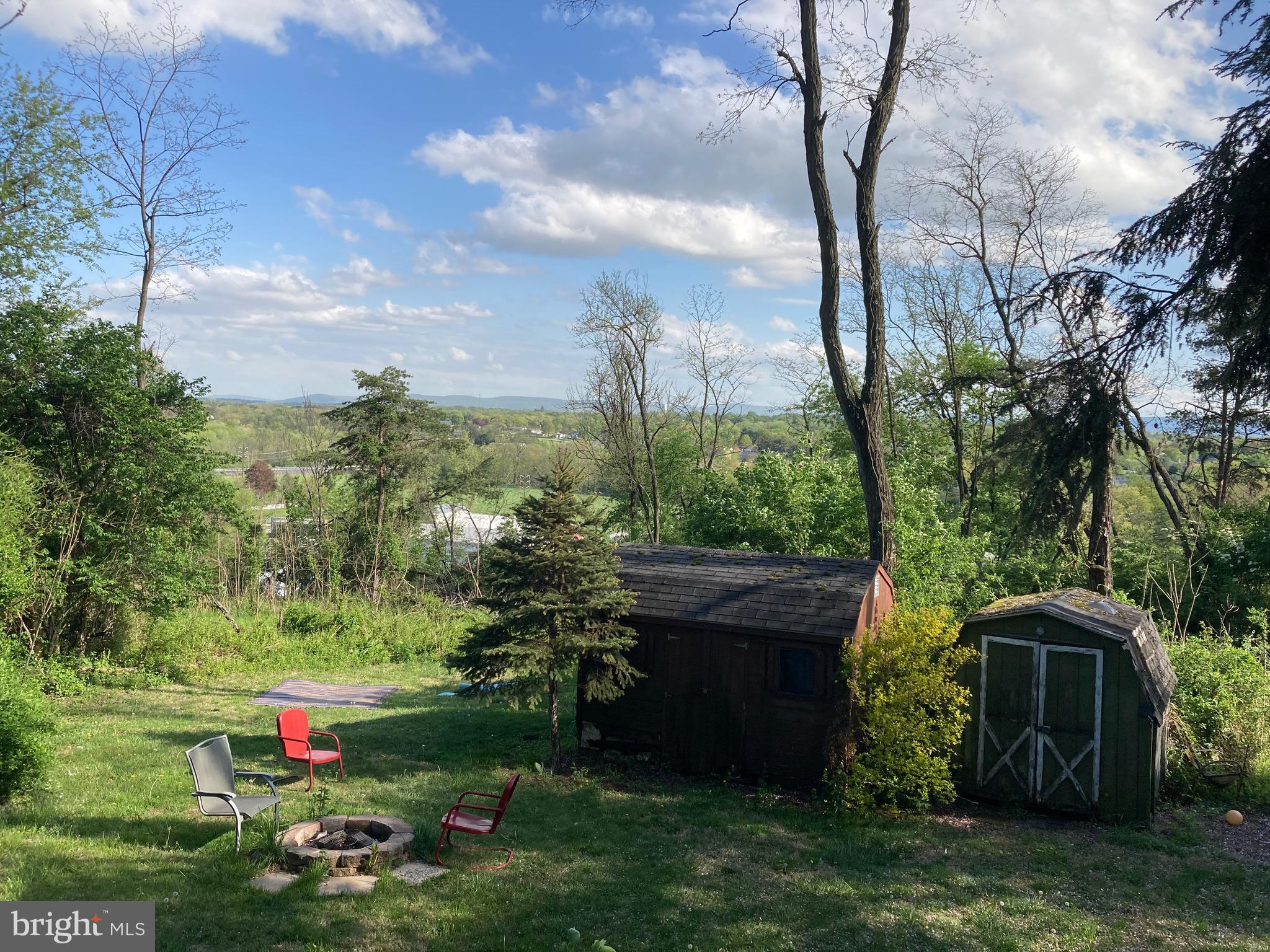 NORTHVIEW MANOR - Residential