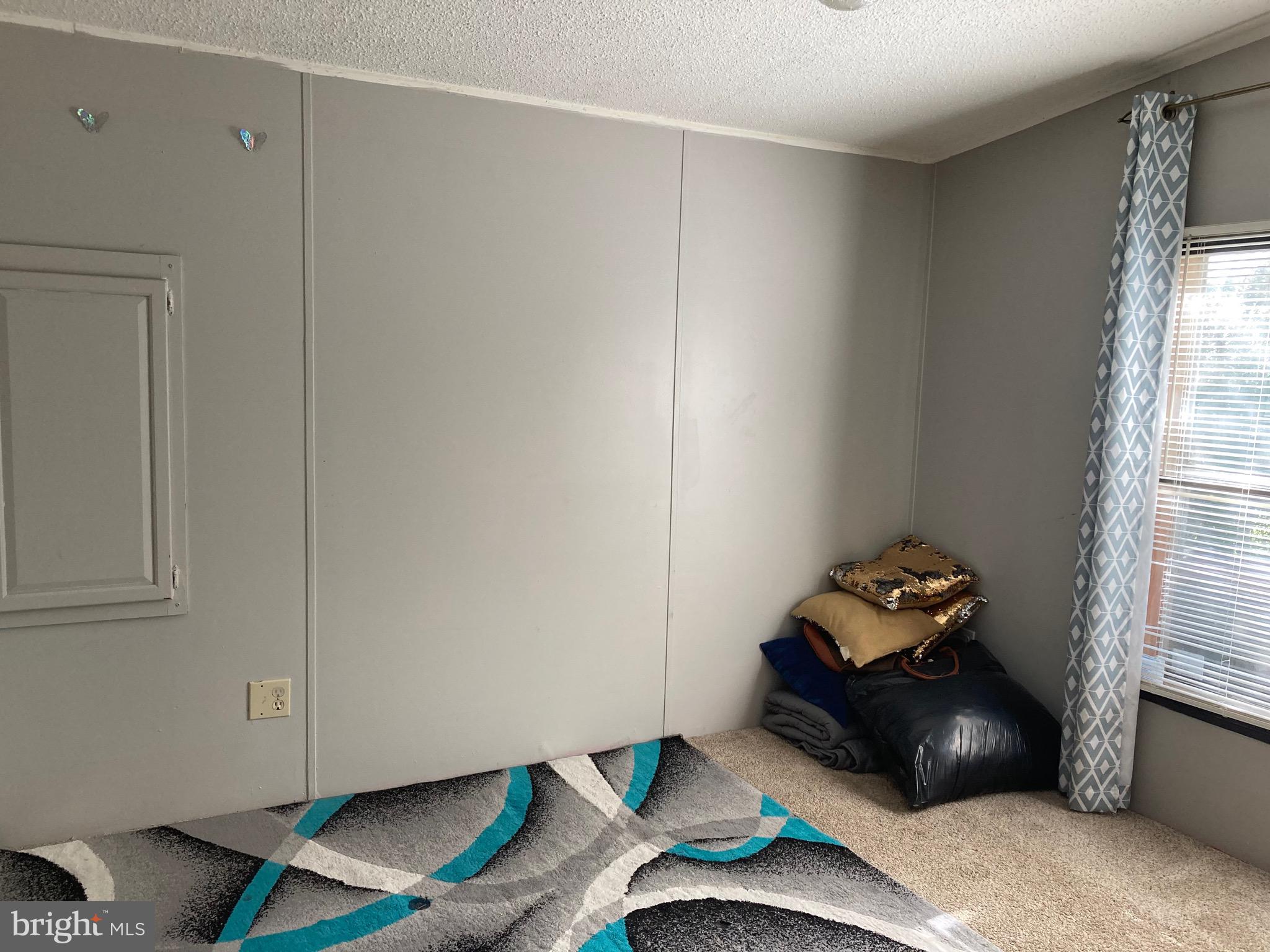 NORTHVIEW MANOR - Residential