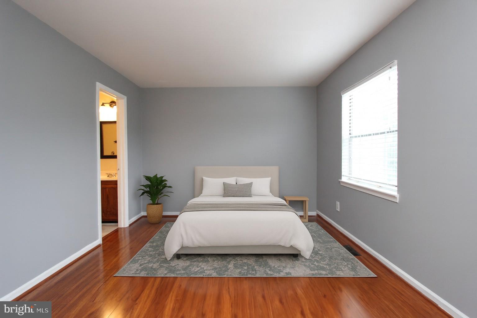 STOCKBRIDGE CONDO - Residential