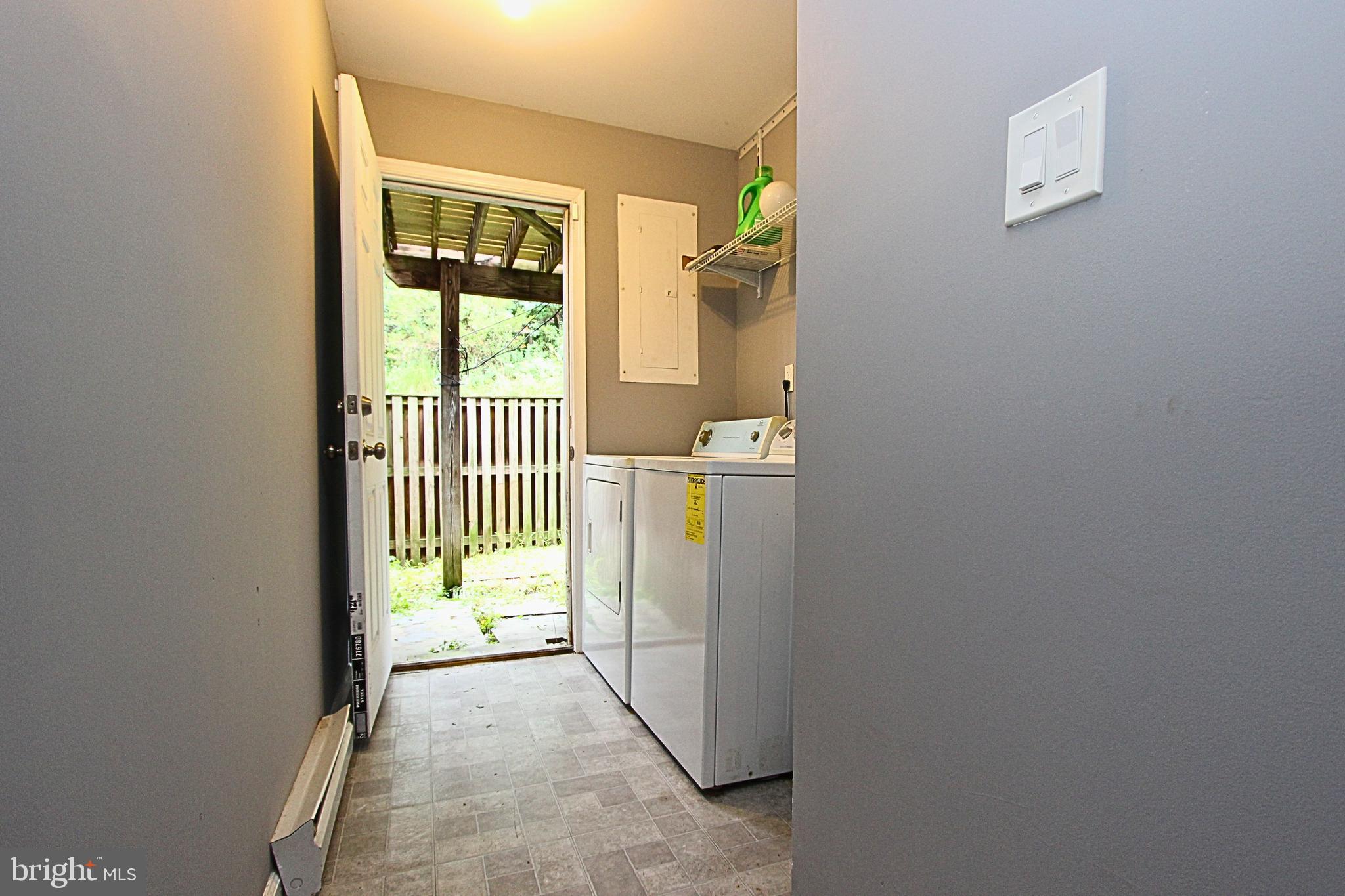 STOCKBRIDGE CONDO - Residential