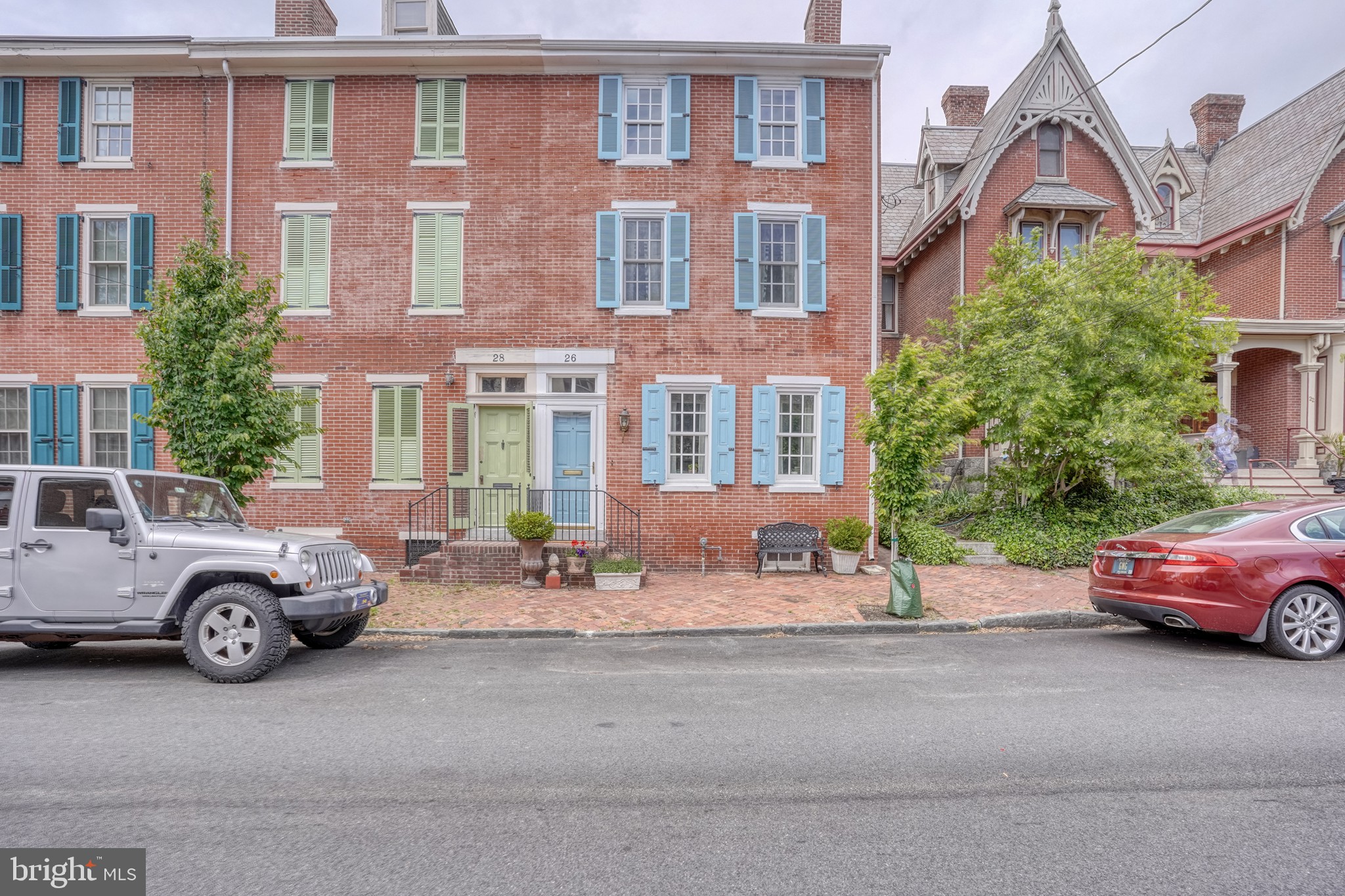 OLD NEW CASTLE - Residential
