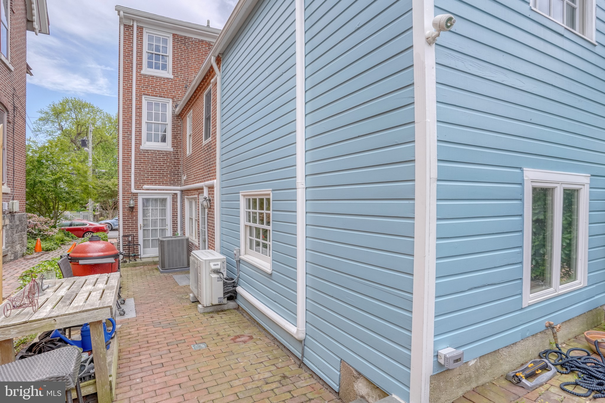 OLD NEW CASTLE - Residential
