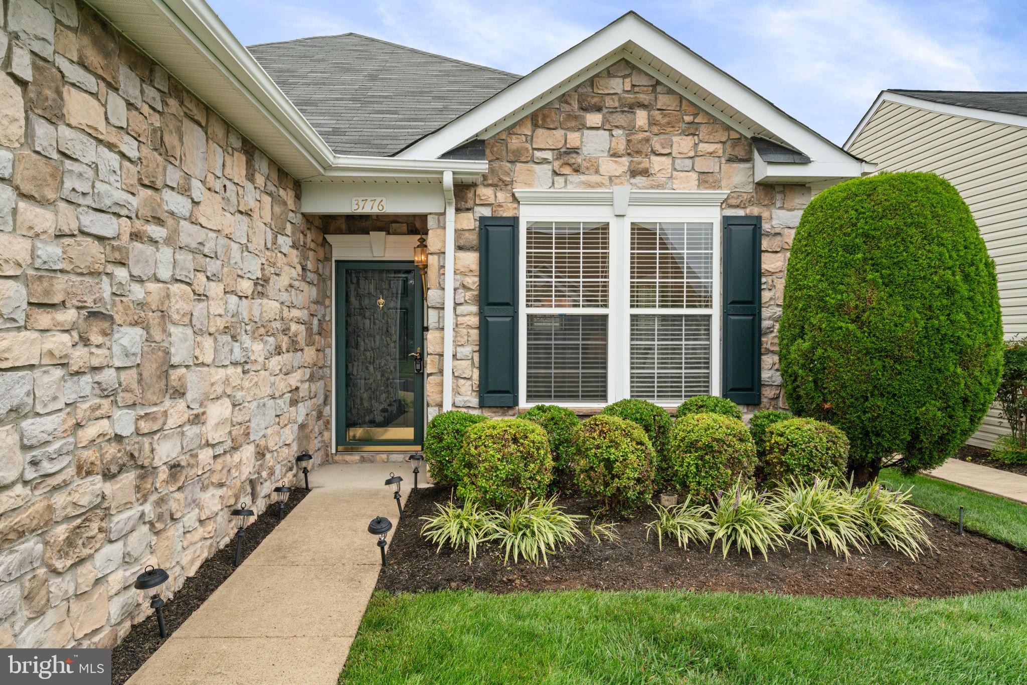 3776 BLOWING LEAF PLACE