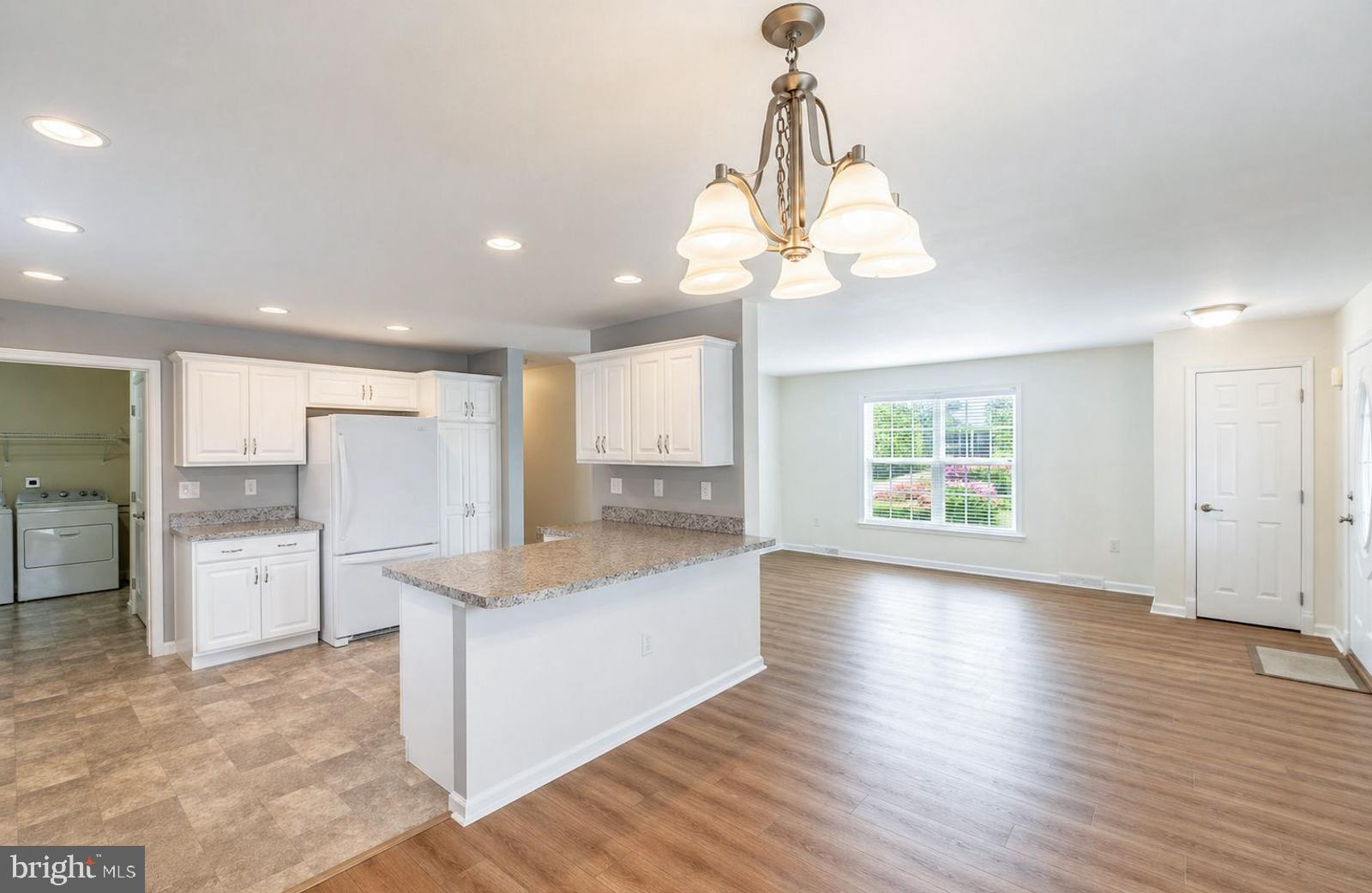 BLUE BELL SPRINGS - Residential