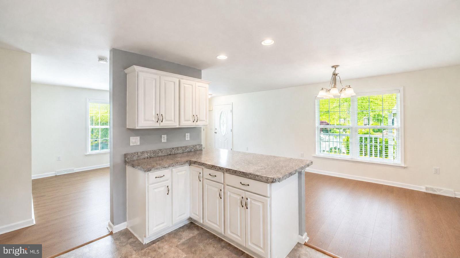 BLUE BELL SPRINGS - Residential