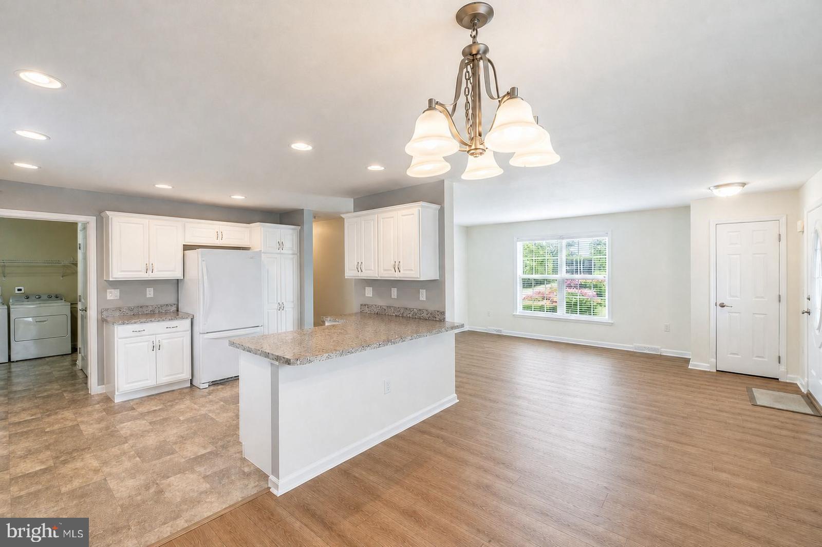 BLUE BELL SPRINGS - Residential