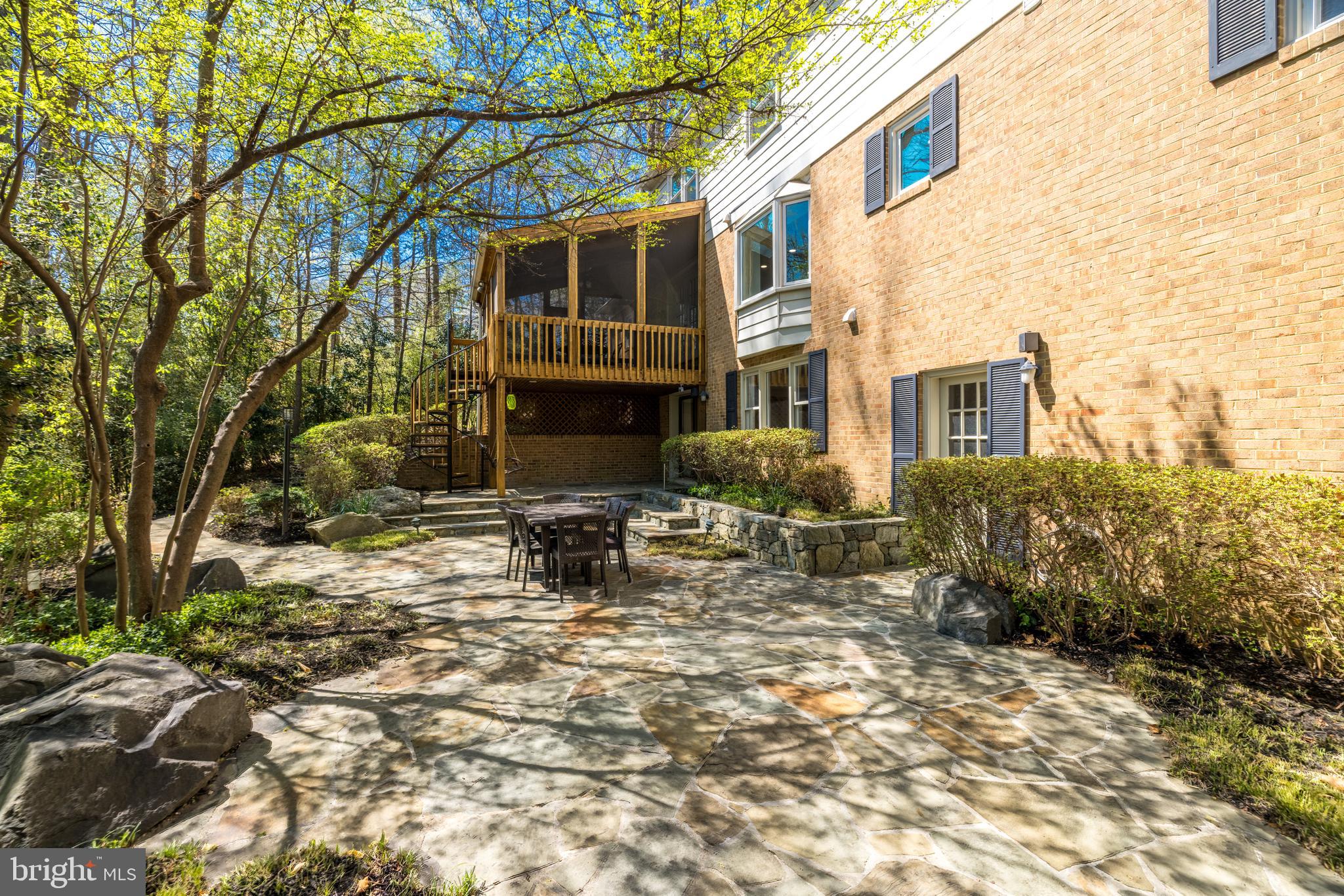 SCOTTS RUN - Residential