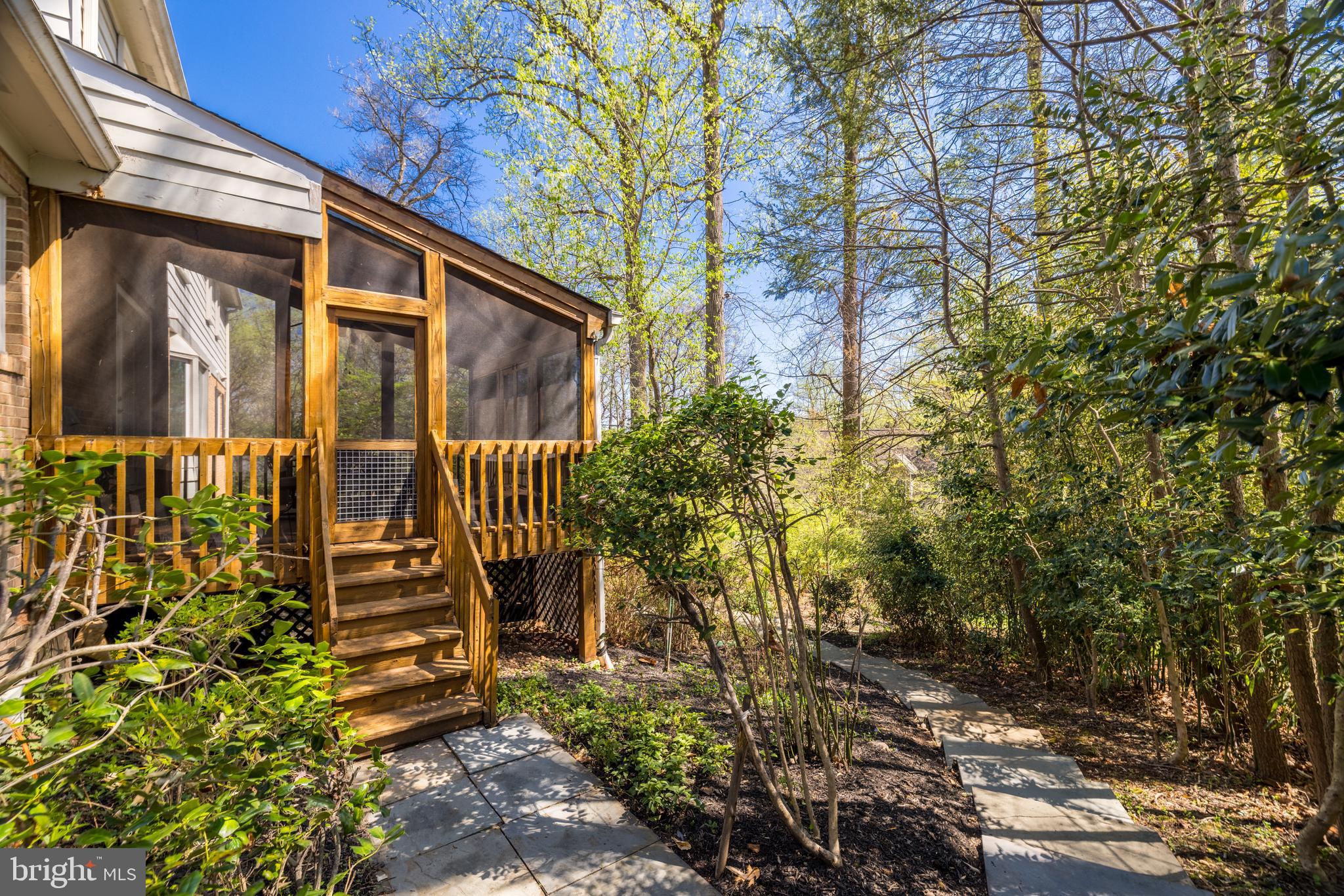 SCOTTS RUN - Residential