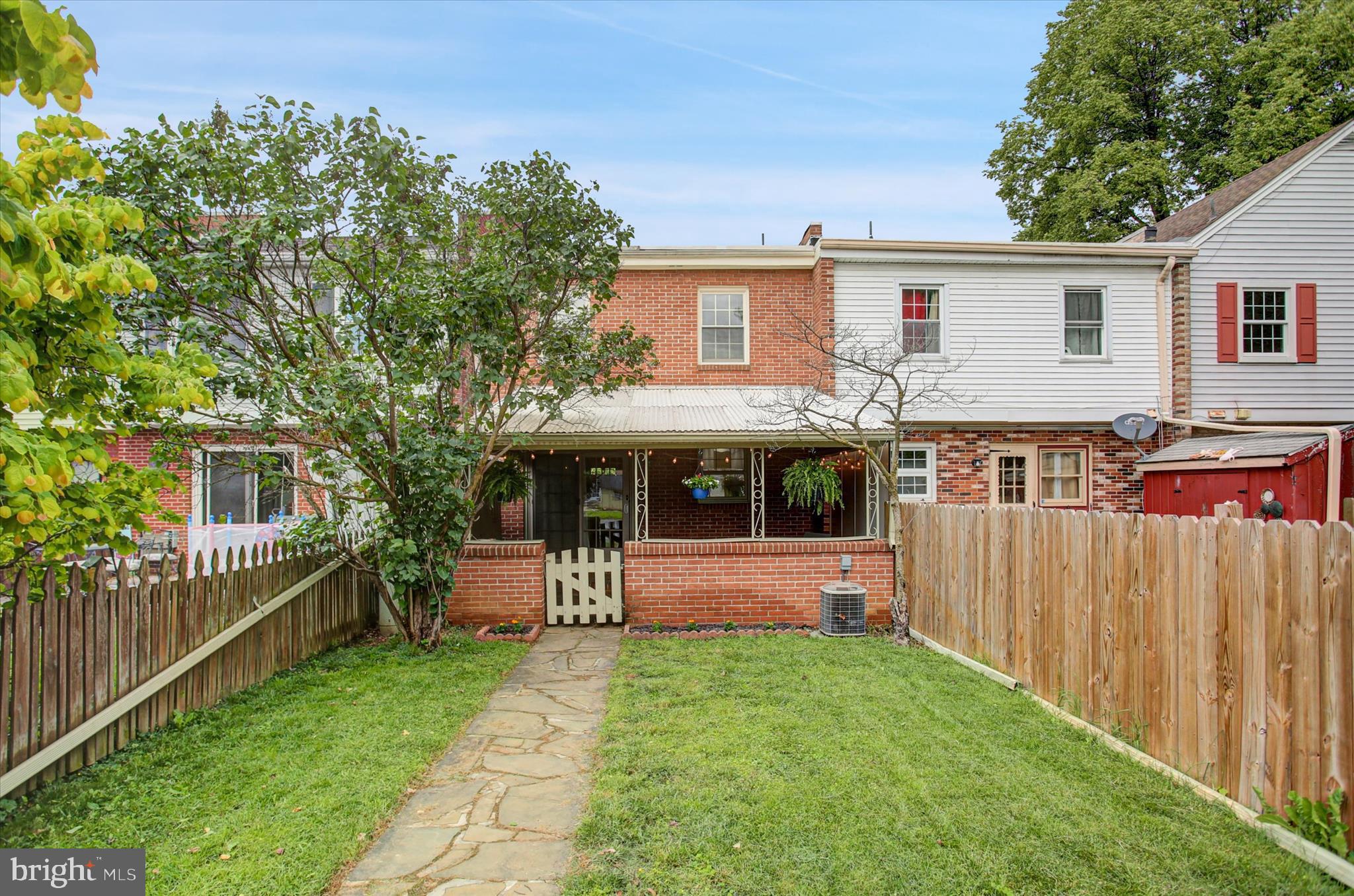 COLDBROOK - Residential