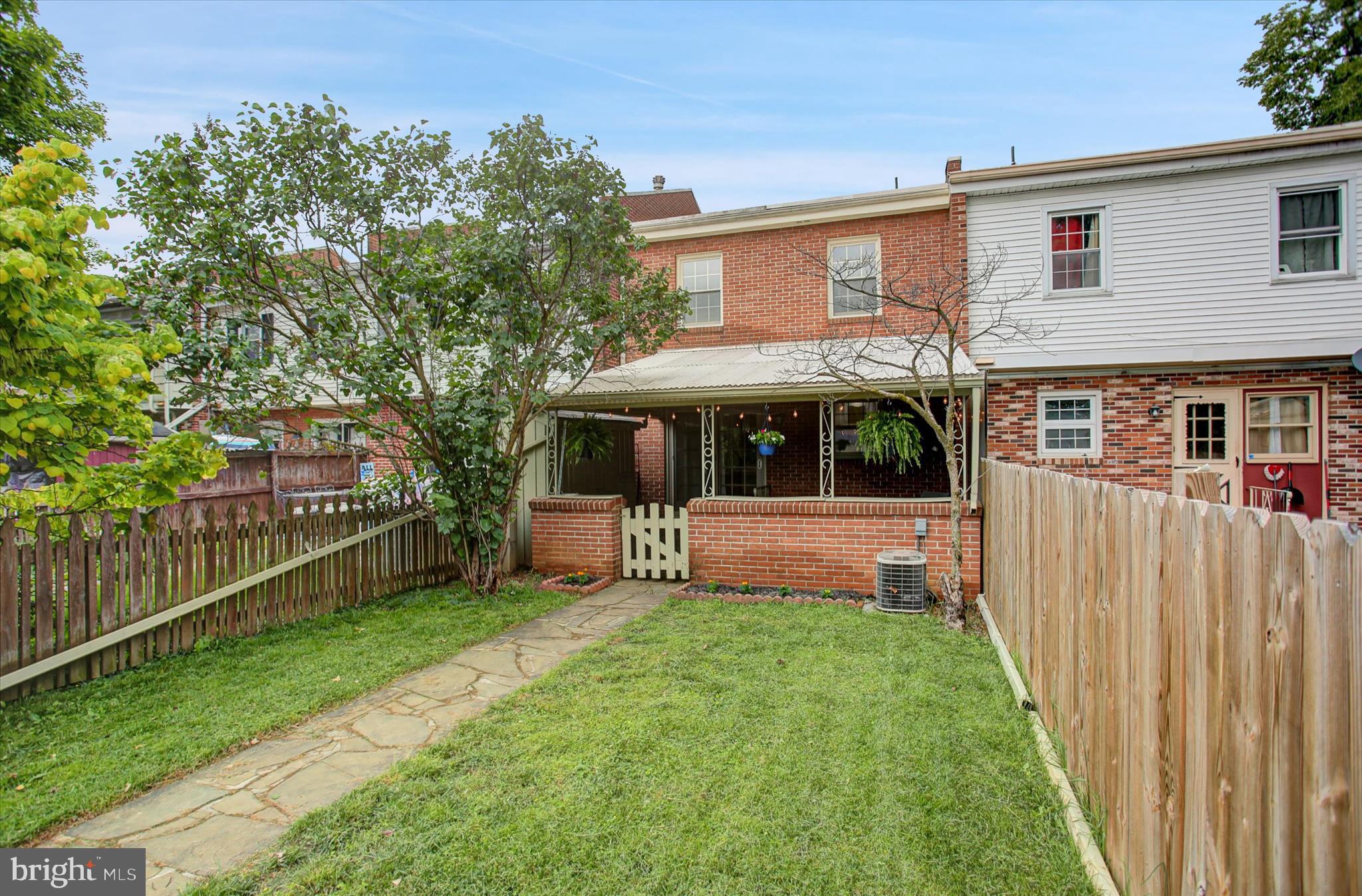 COLDBROOK - Residential