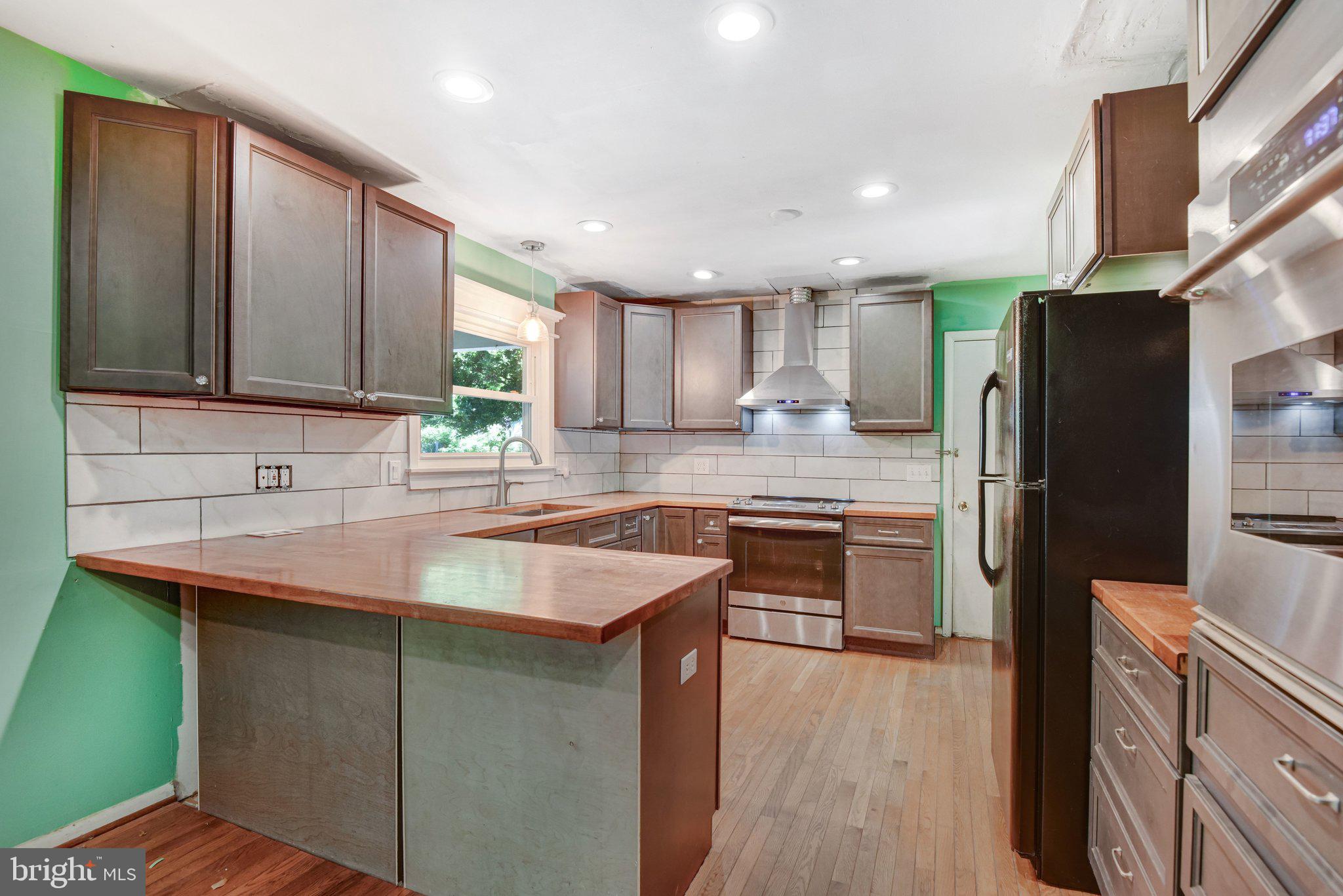 MILL RUN ACRES - Residential