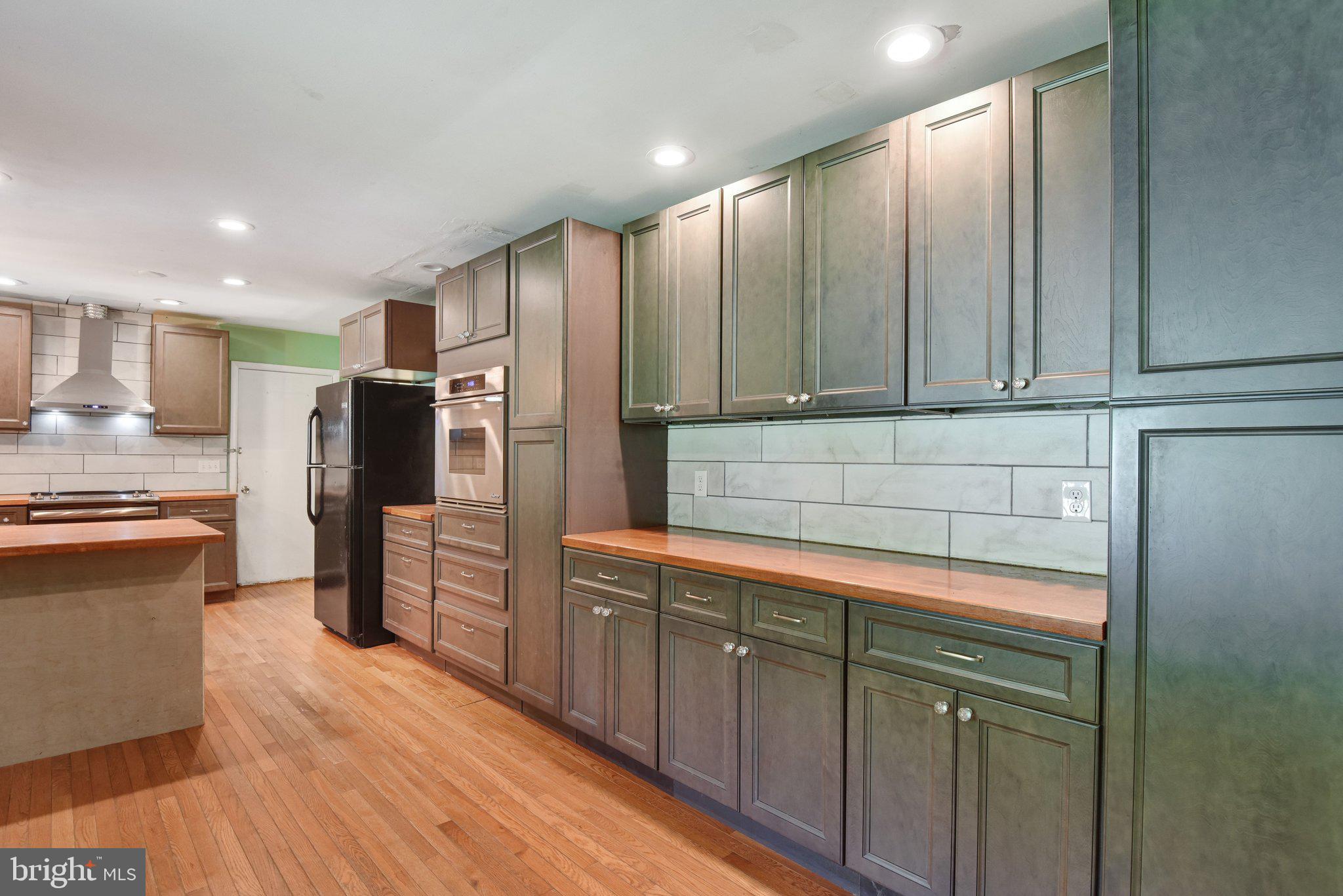 MILL RUN ACRES - Residential