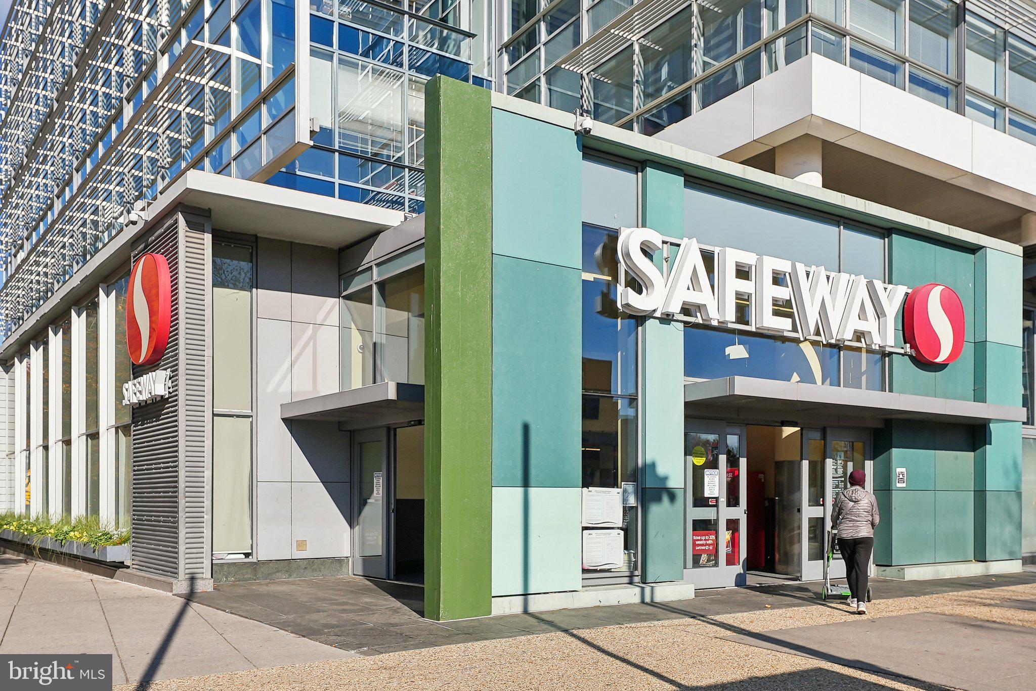 350 G STREET SW N302