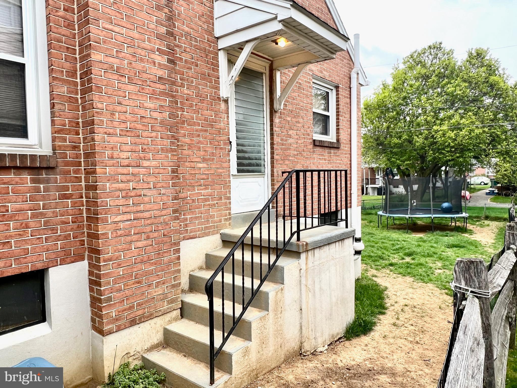 LINCOLN PARK - Residential