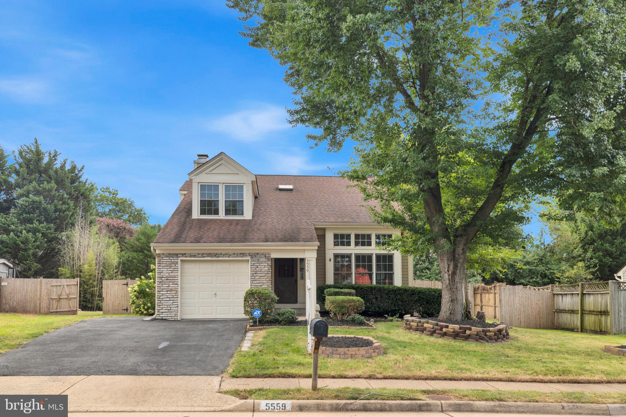 5559 SEQUOIA FARMS DRIVE